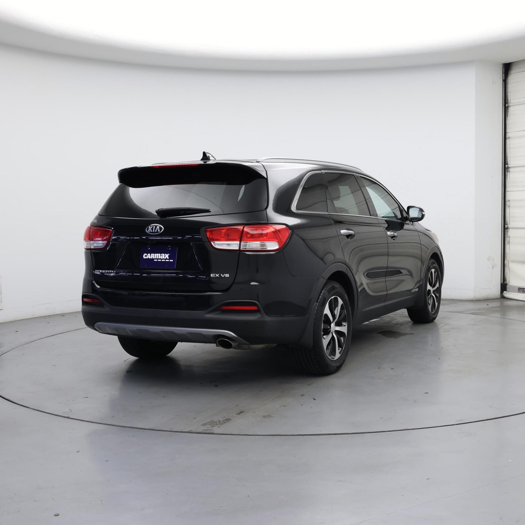 Thumbnail: 2018 Kia Sorento - 8