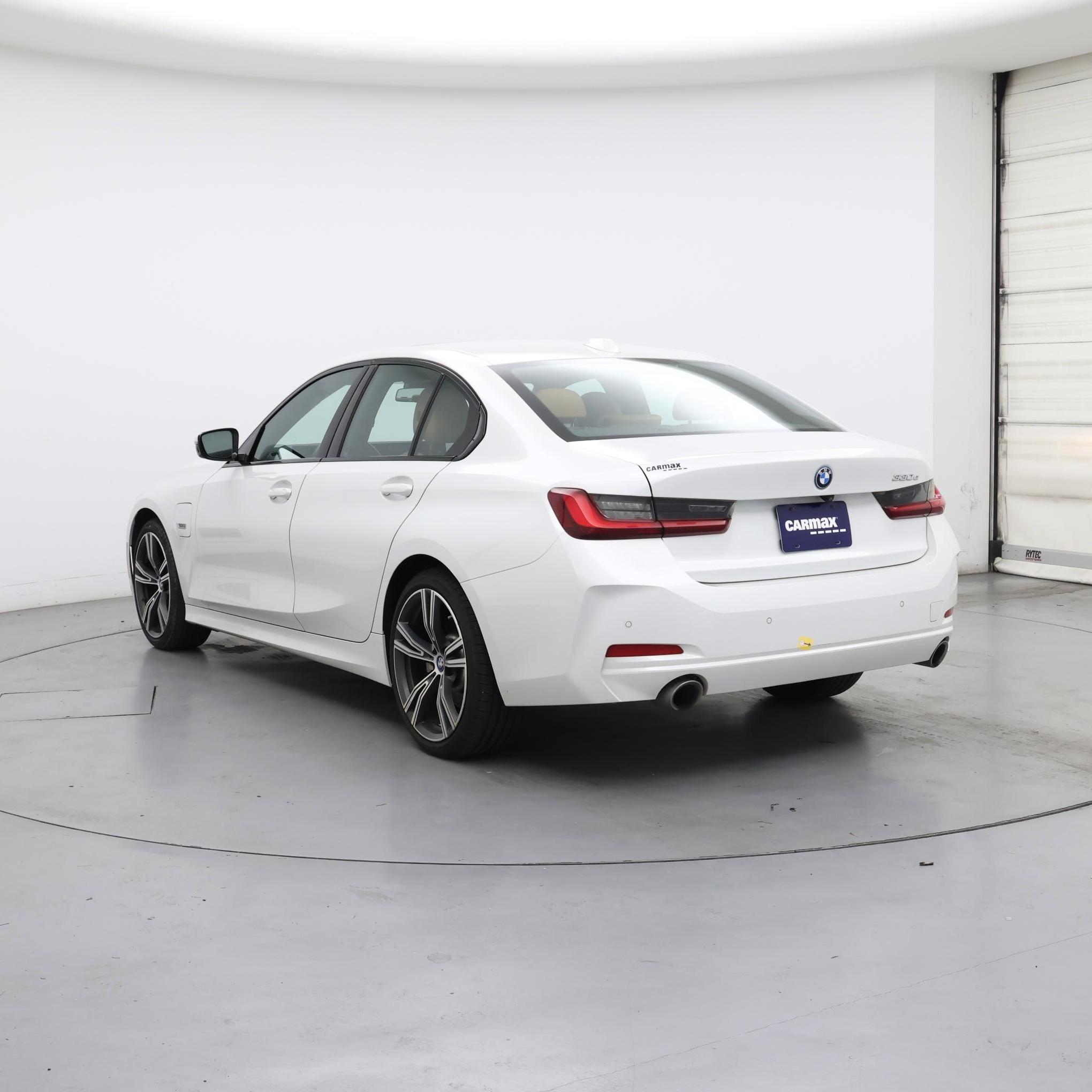 Thumbnail: 2023 BMW 3 Series - 2