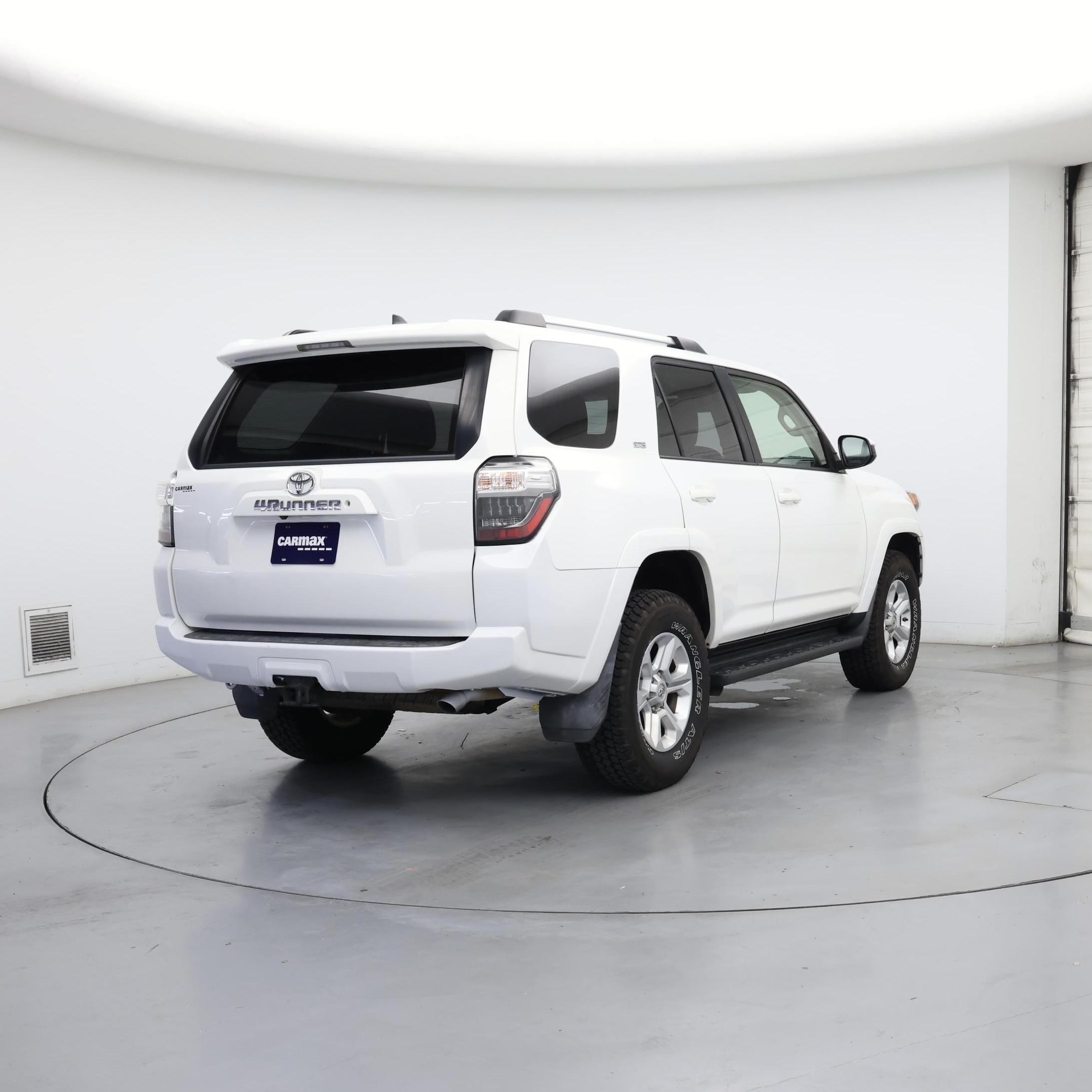Thumbnail: 2020 Toyota 4Runner - 8