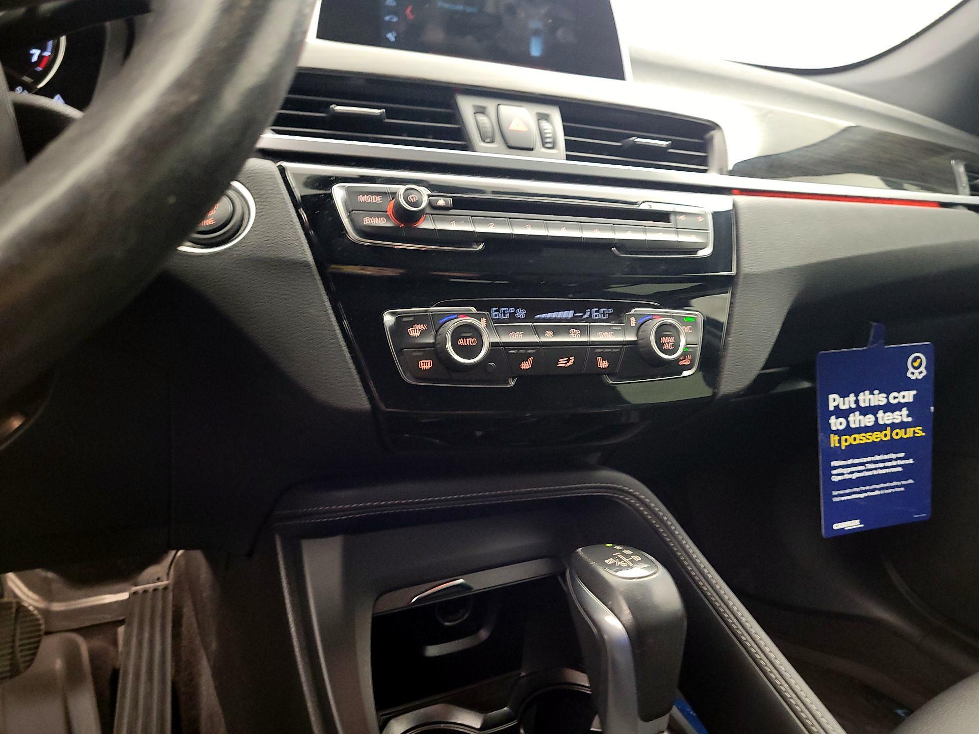 Thumbnail: 2018 BMW X1 - 16