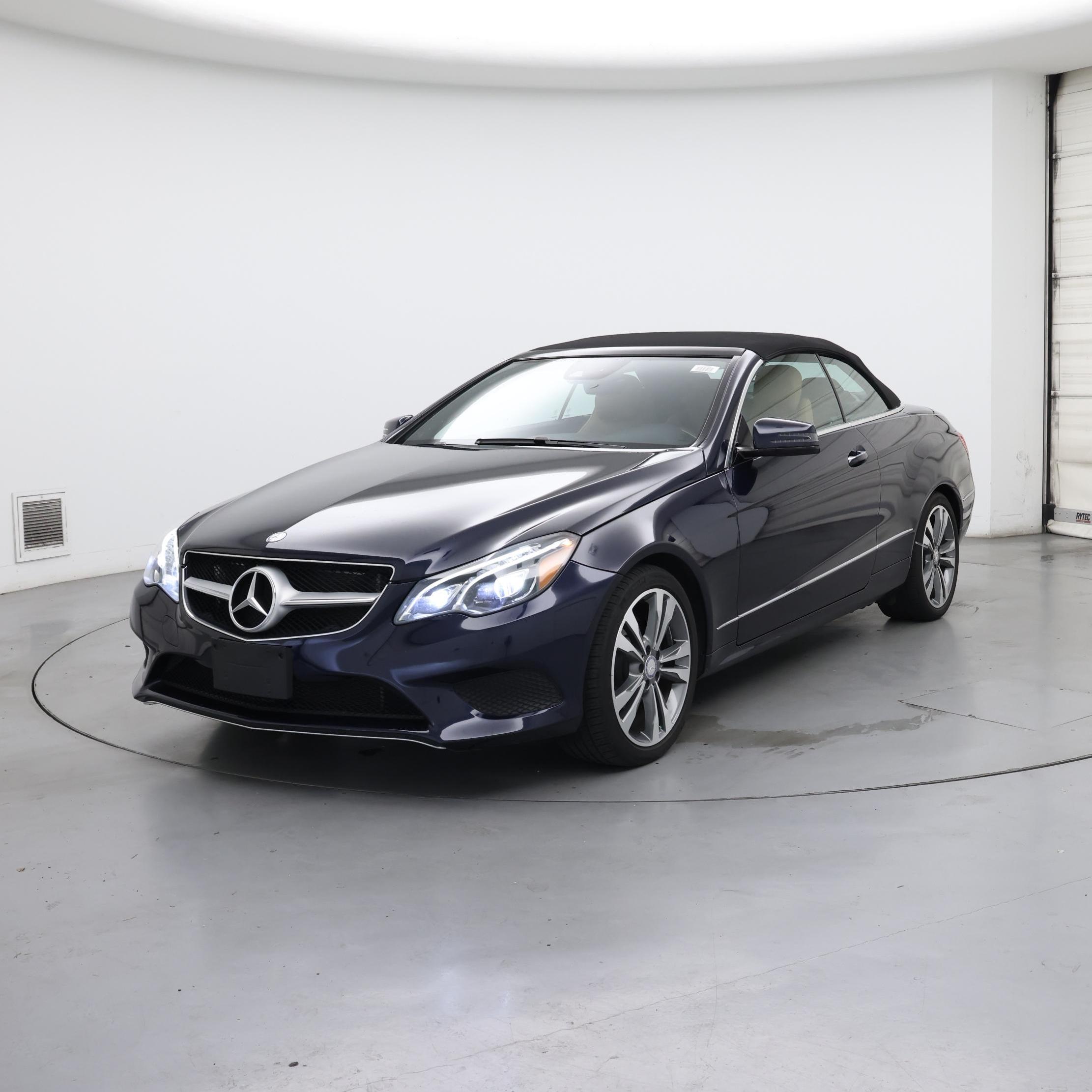 Thumbnail: 2017 Mercedes-Benz E-Class - 4