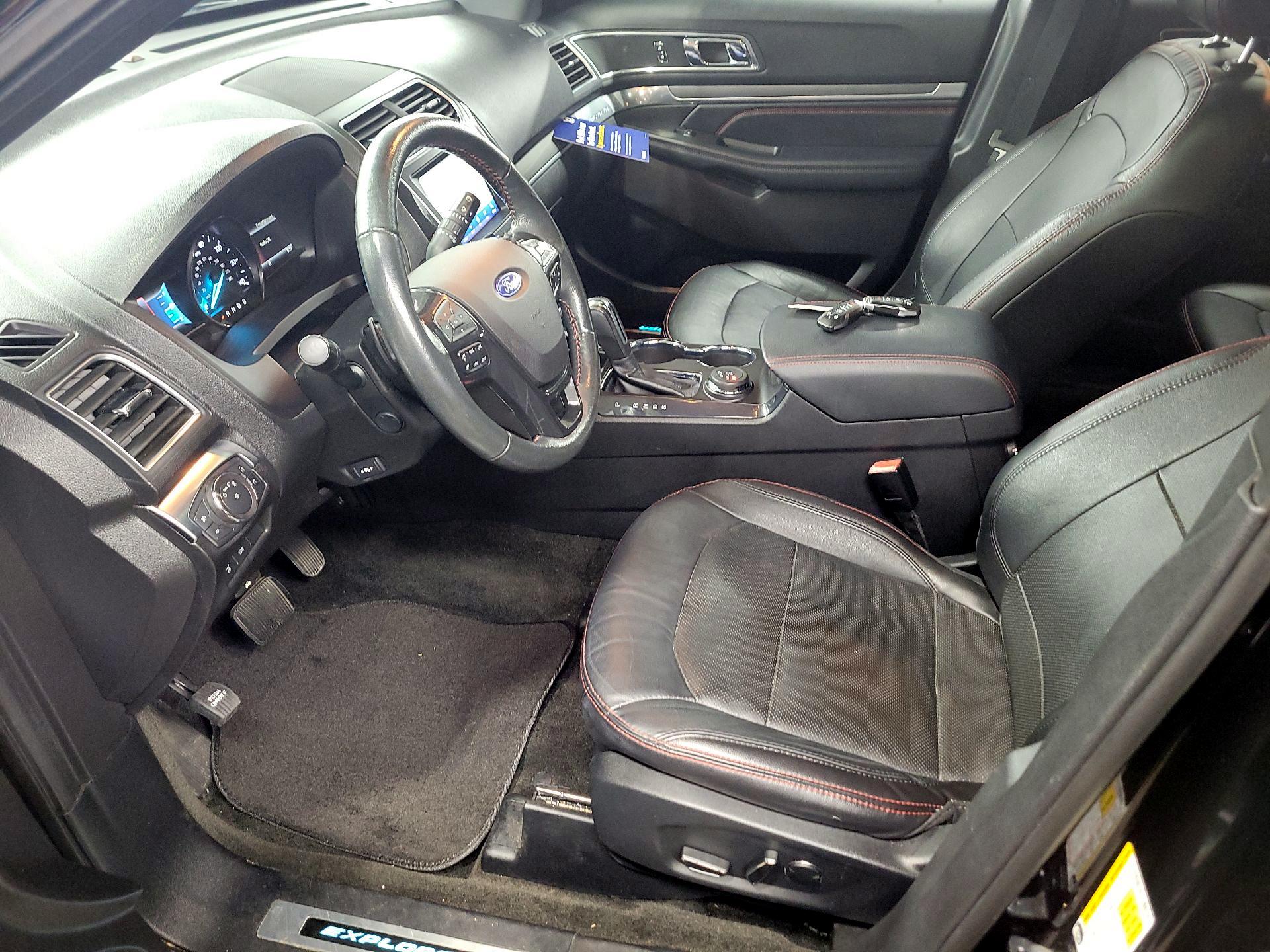 Thumbnail: 2017 Ford Explorer - 11