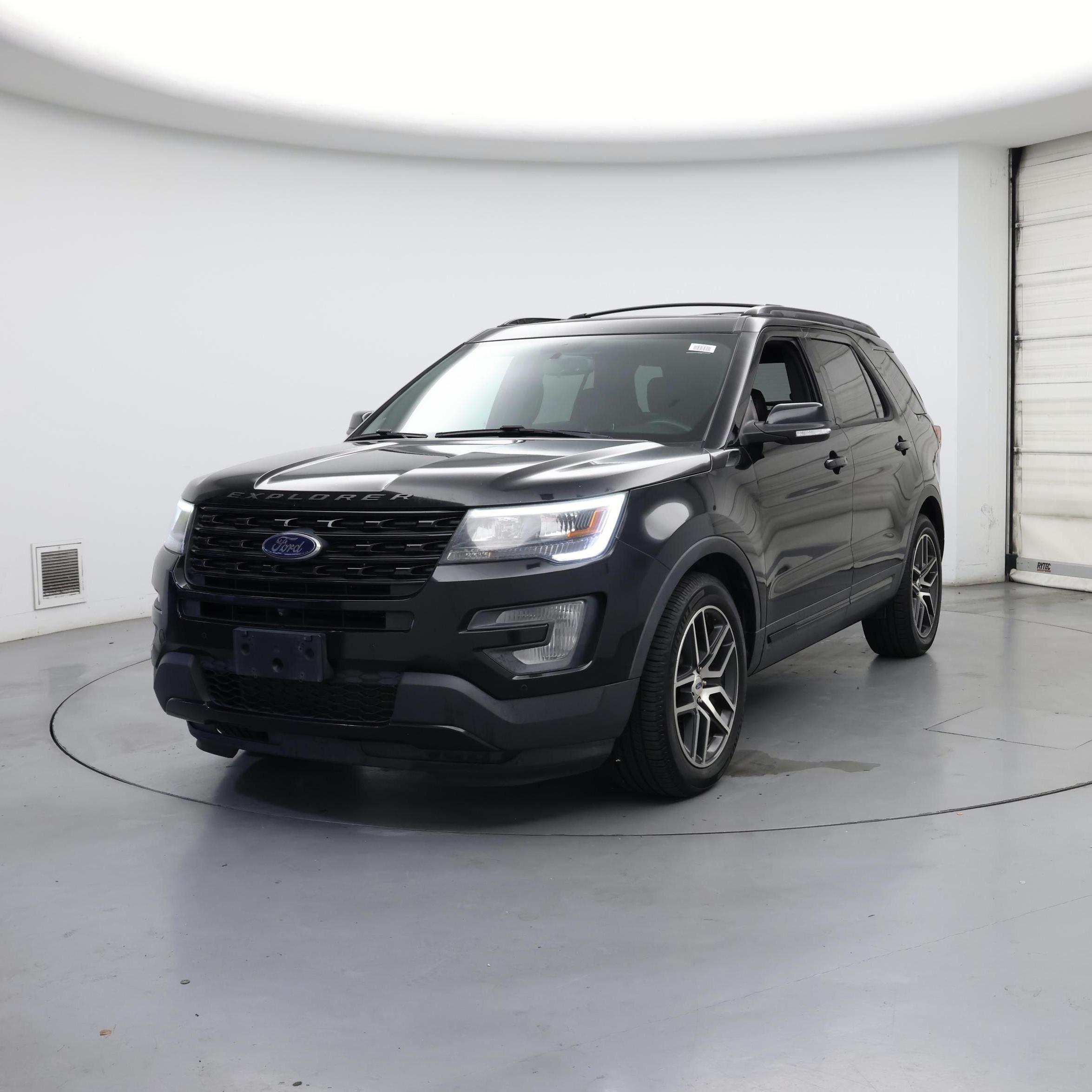 Thumbnail: 2017 Ford Explorer - 4