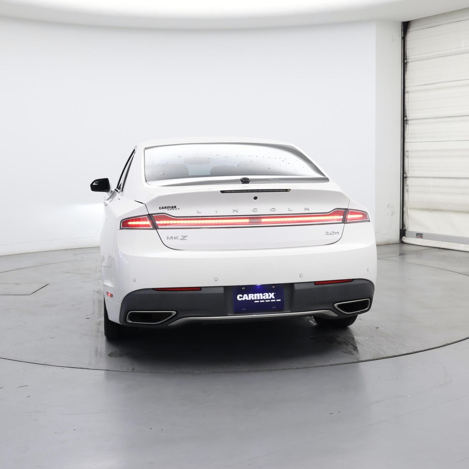 Thumbnail: 2017 Lincoln MKZ - 6