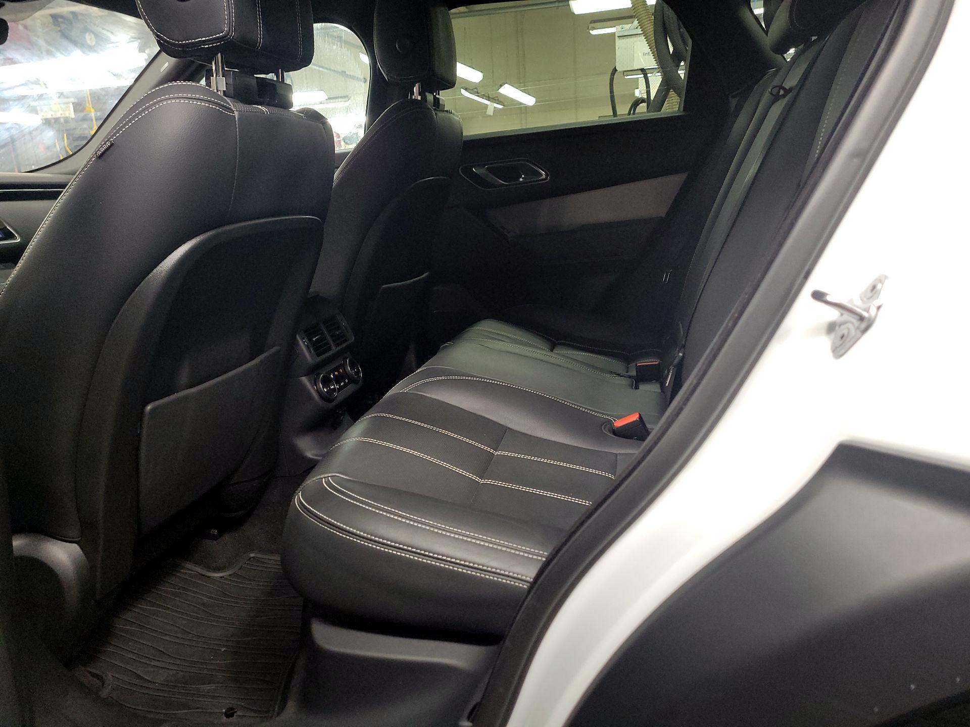 Thumbnail: 2021 Land Rover Range Rover Velar - 18