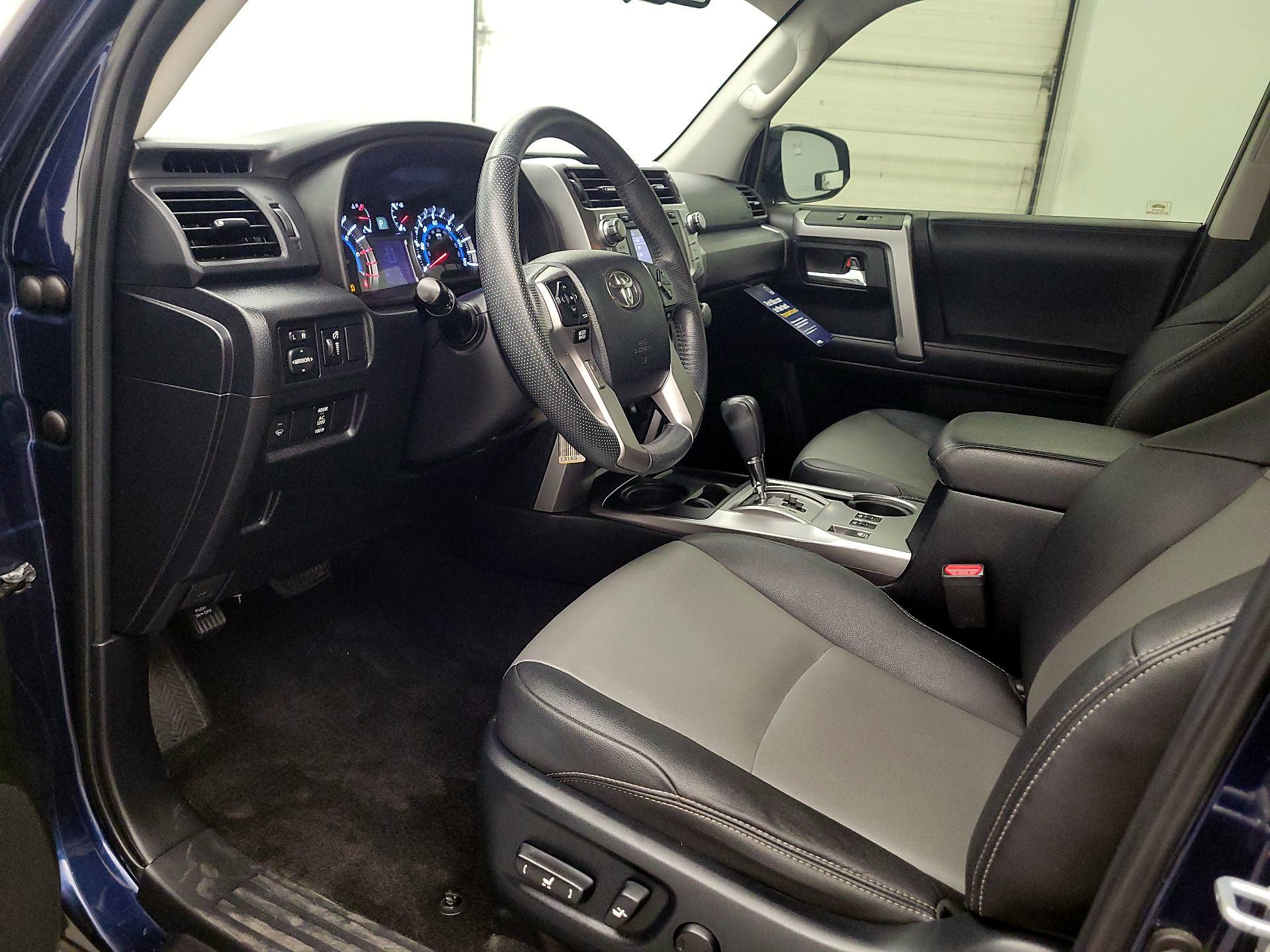 Thumbnail: 2019 Toyota 4Runner - 11