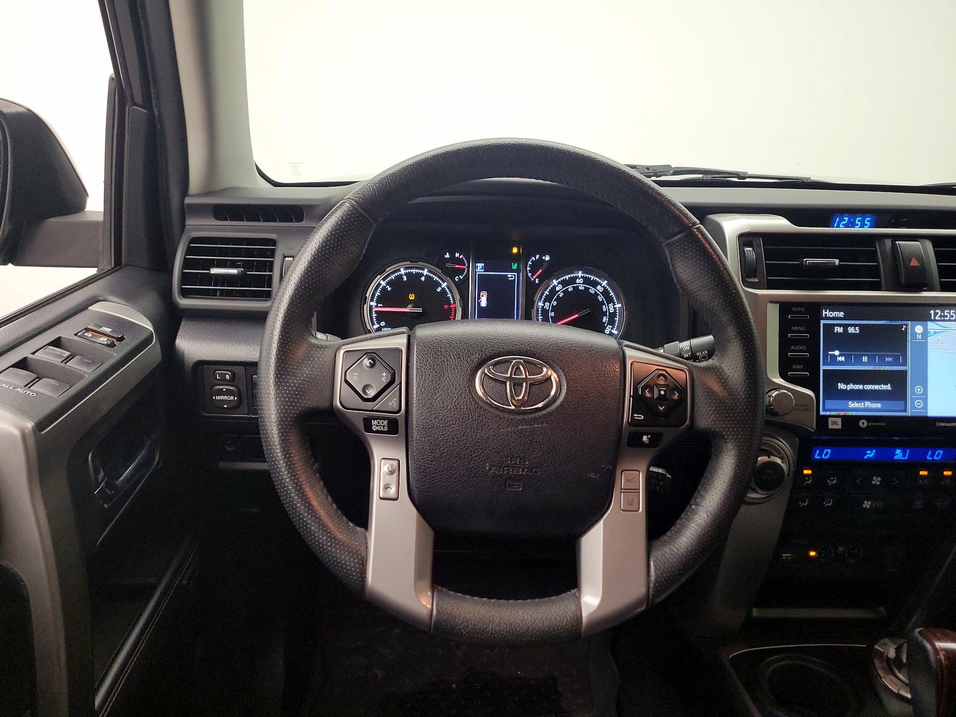 Thumbnail: 2020 Toyota 4Runner - 10
