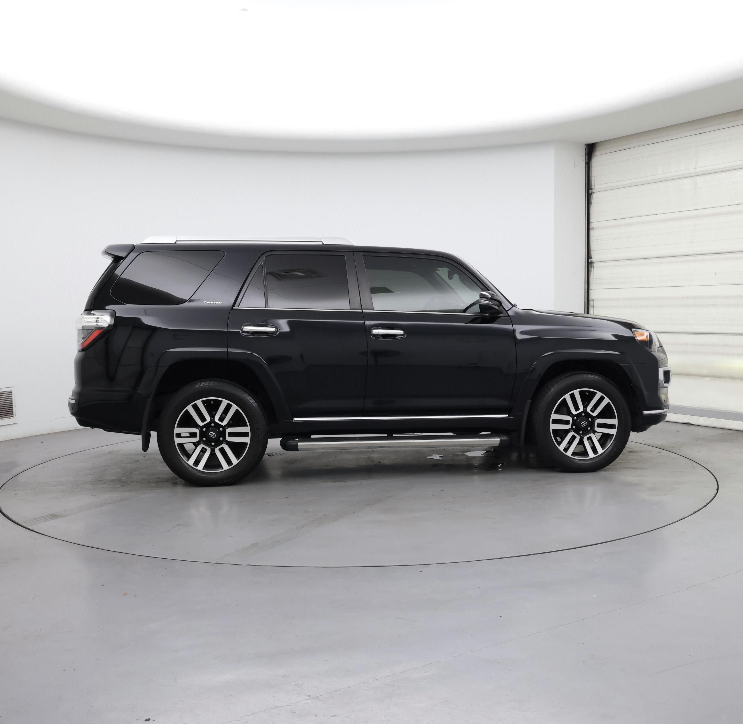 Thumbnail: 2020 Toyota 4Runner - 7