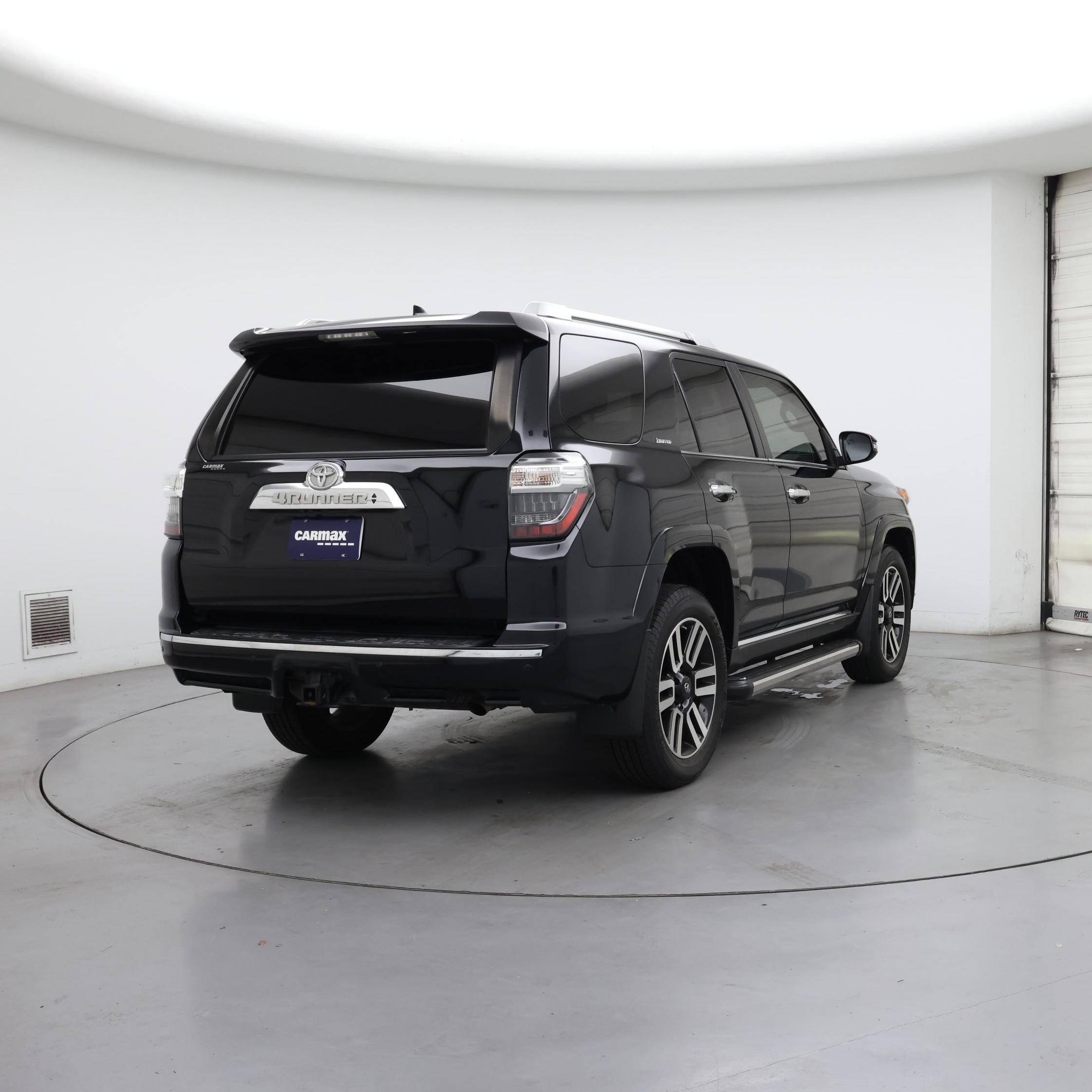 Thumbnail: 2020 Toyota 4Runner - 8