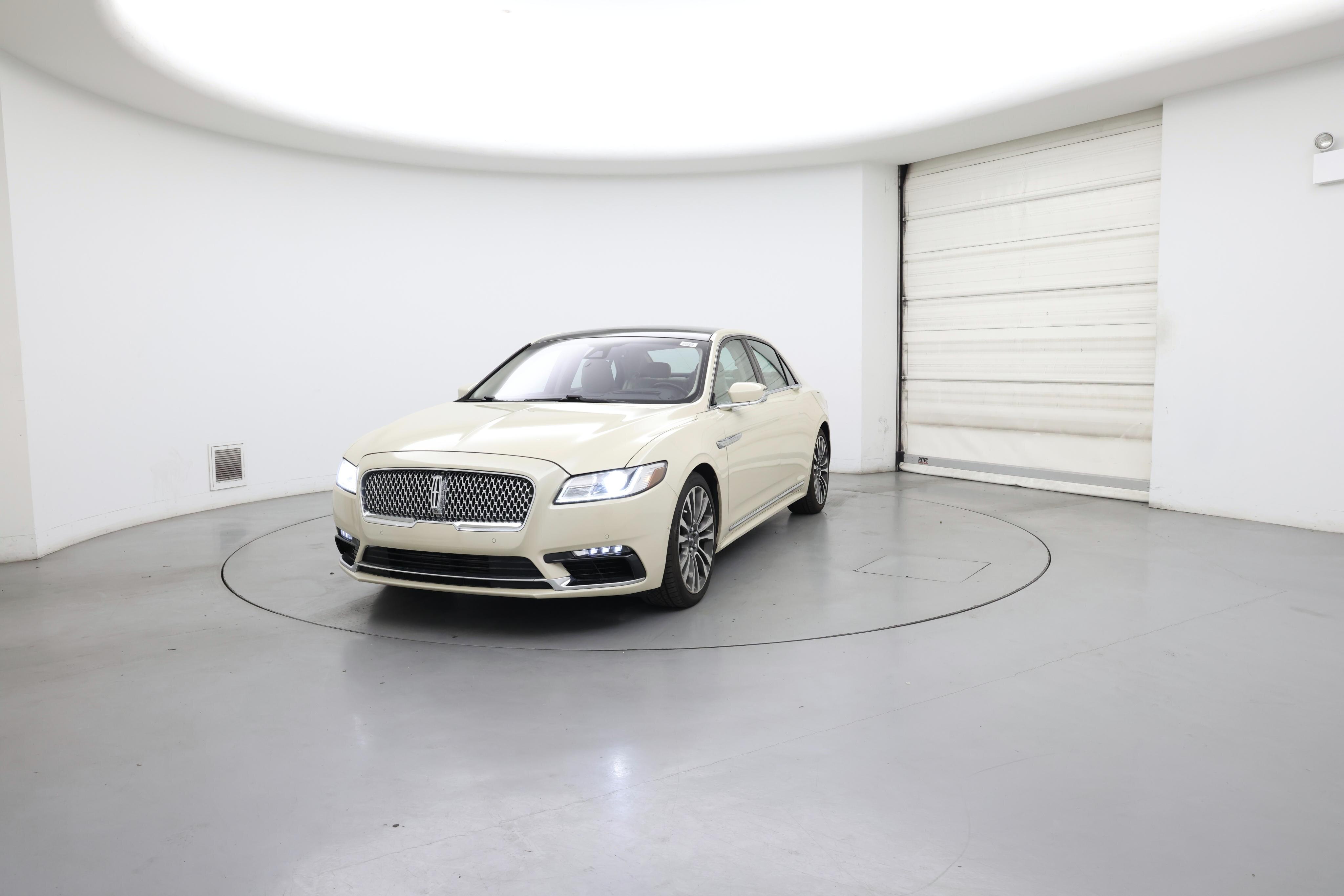 Thumbnail: 2018 Lincoln Continental - 4
