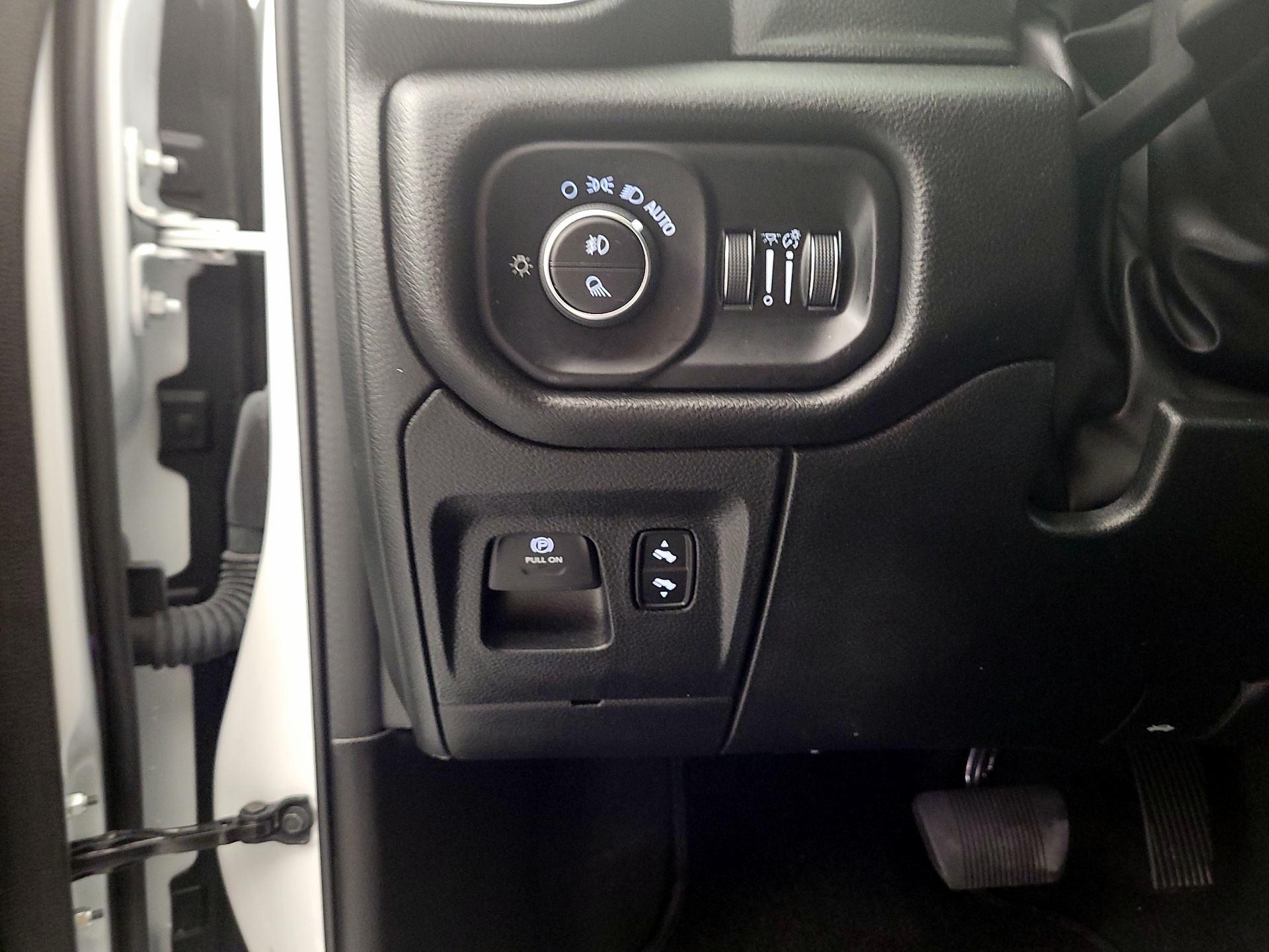 Thumbnail: 2024 RAM 1500 - 13