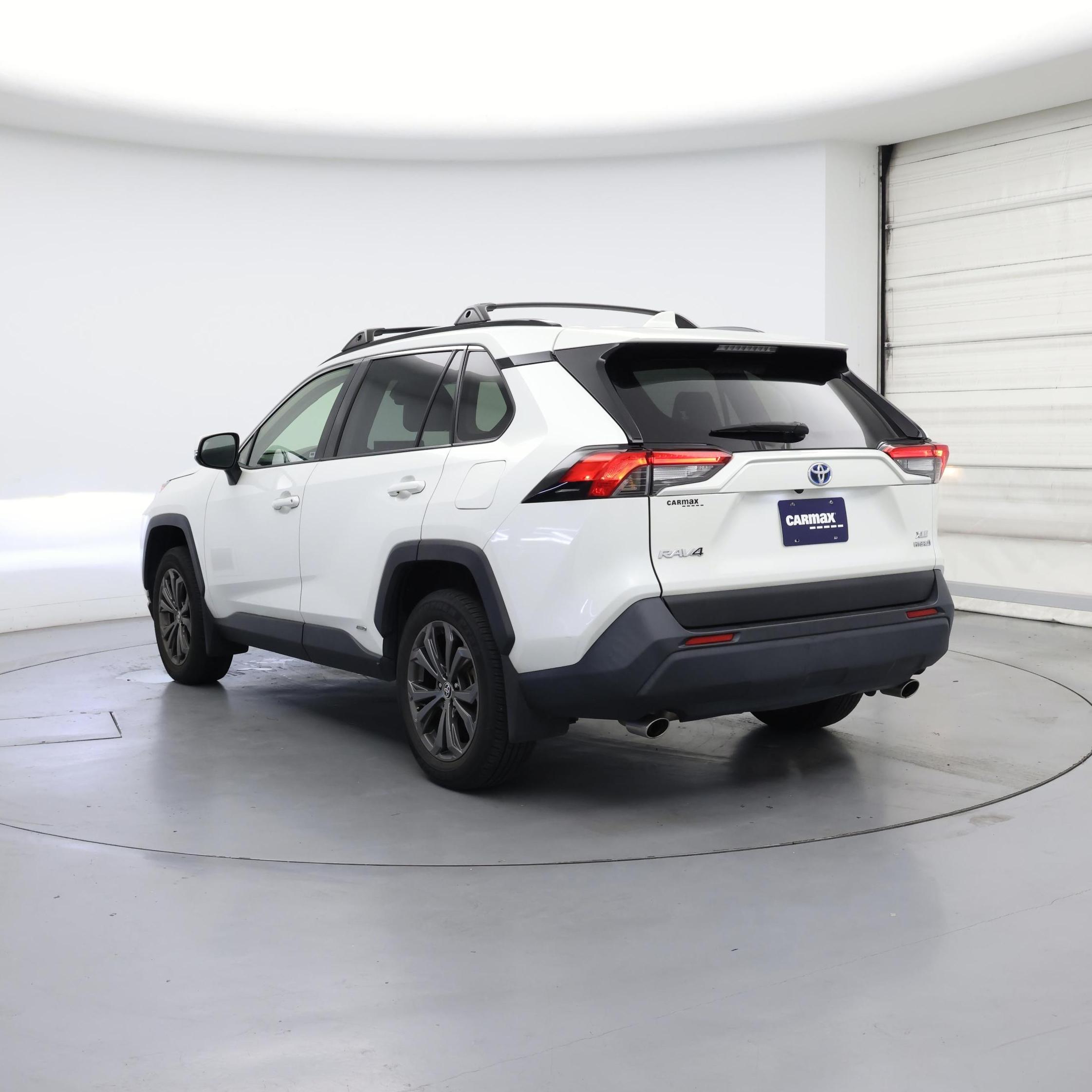 Thumbnail: 2022 Toyota RAV4 - 2
