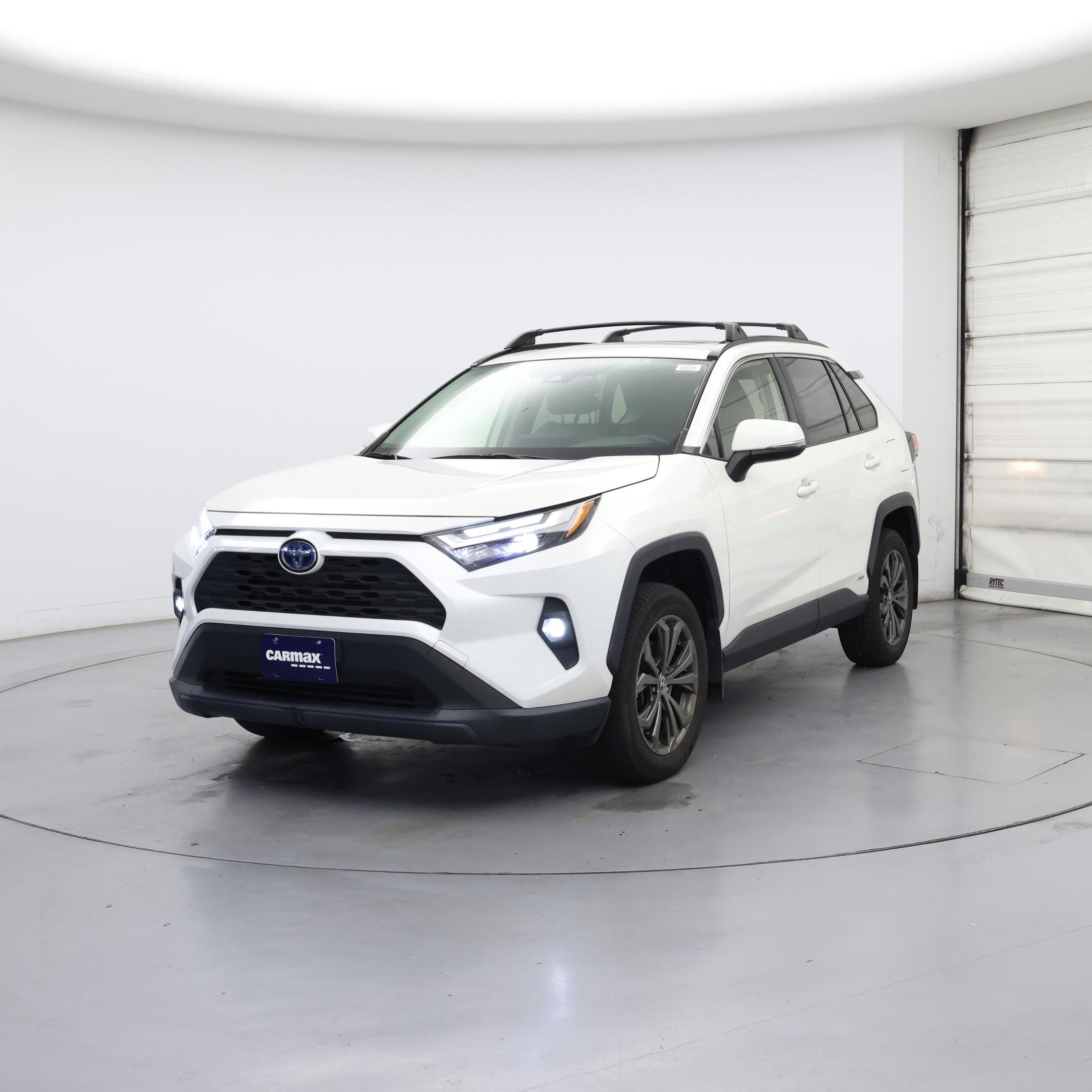 Thumbnail: 2022 Toyota RAV4 - 4