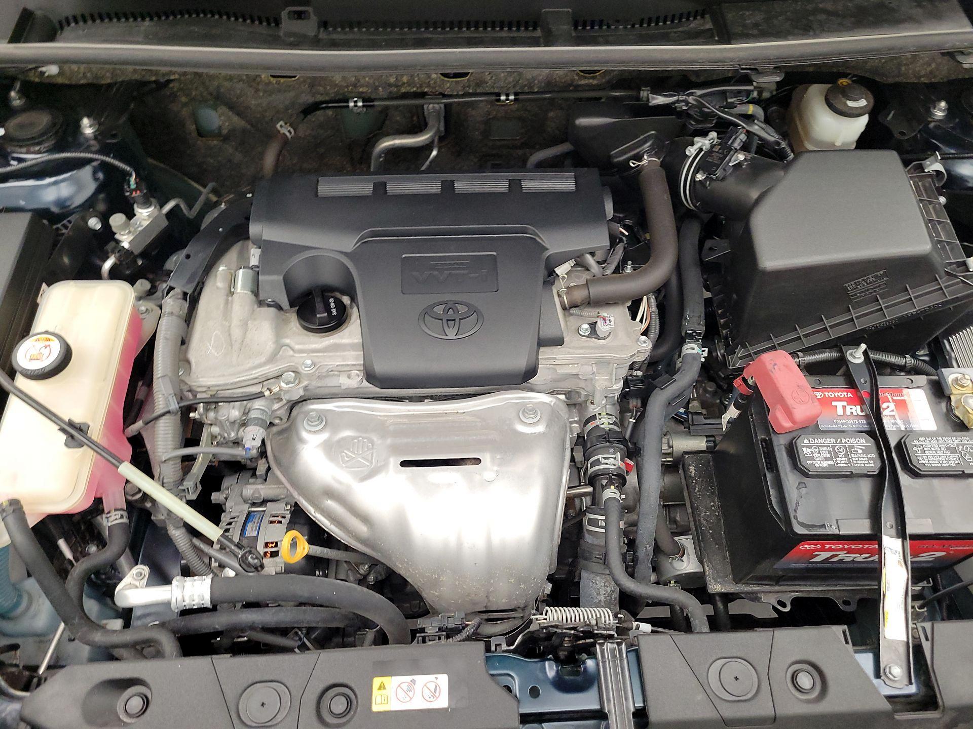 Thumbnail: 2018 Toyota RAV4 - 17
