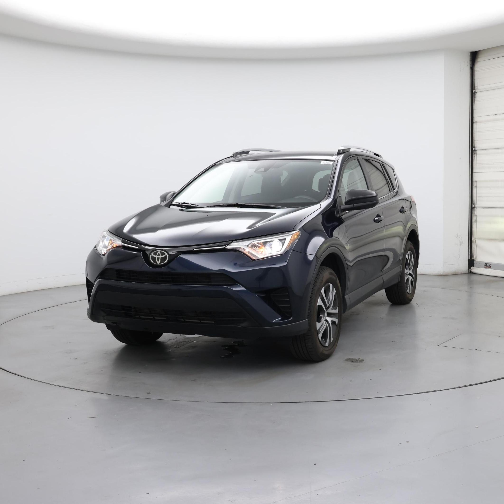 Thumbnail: 2018 Toyota RAV4 - 4