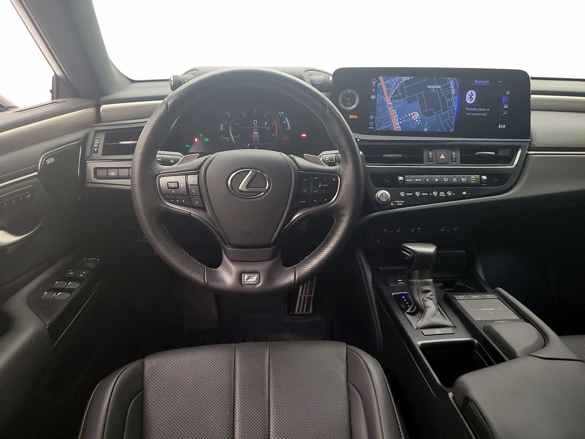 Thumbnail: 2022 Lexus ES - 9