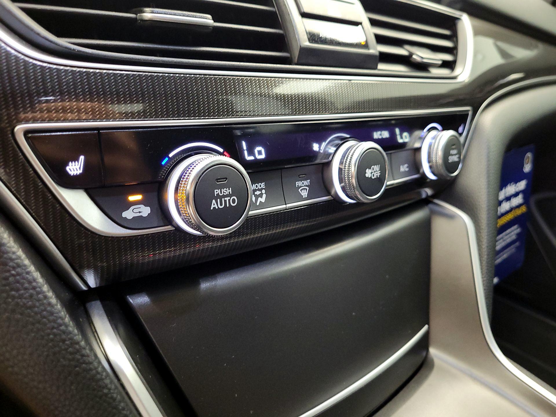 Thumbnail: 2018 Honda Accord - 14
