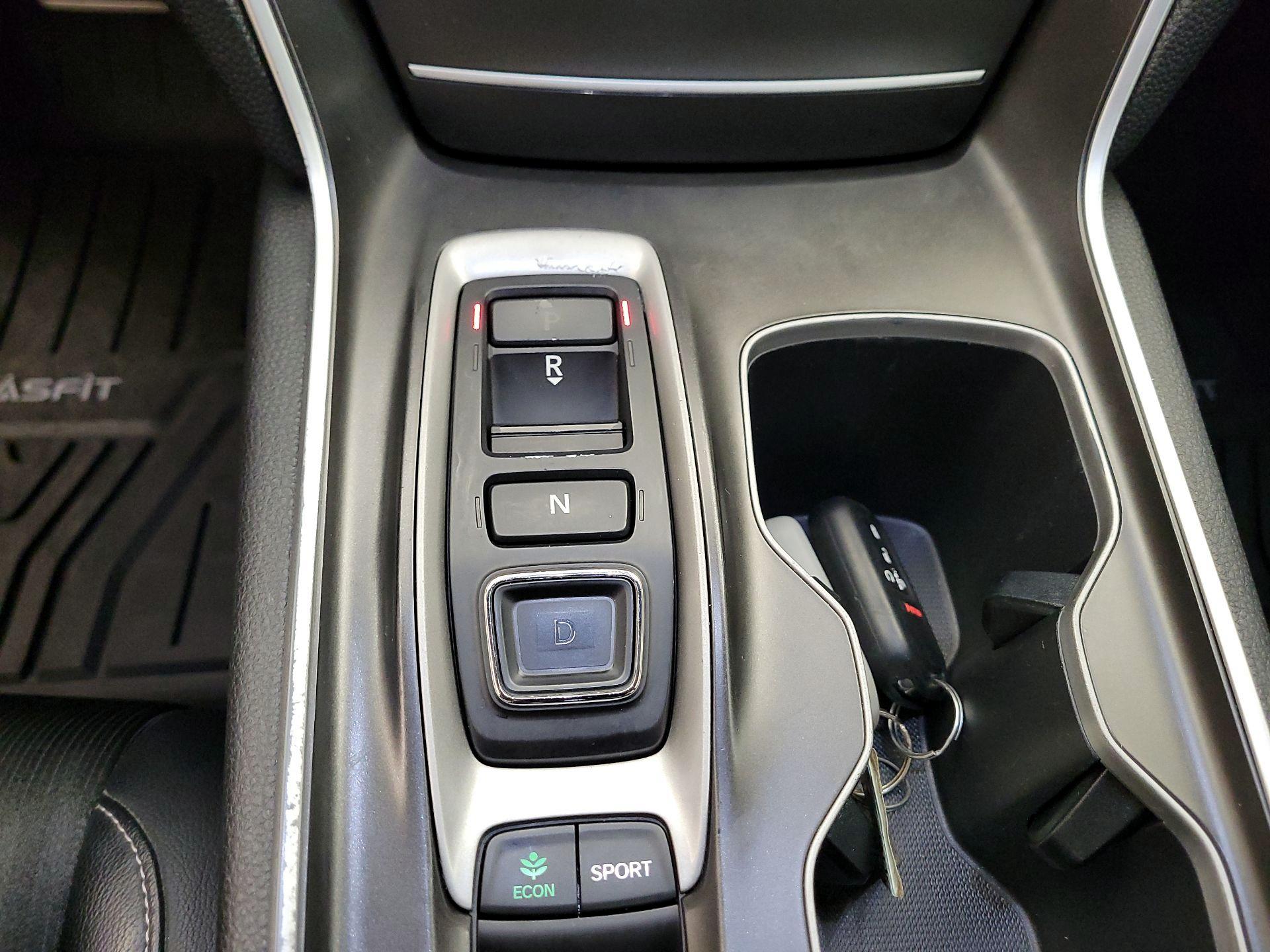 Thumbnail: 2018 Honda Accord - 15