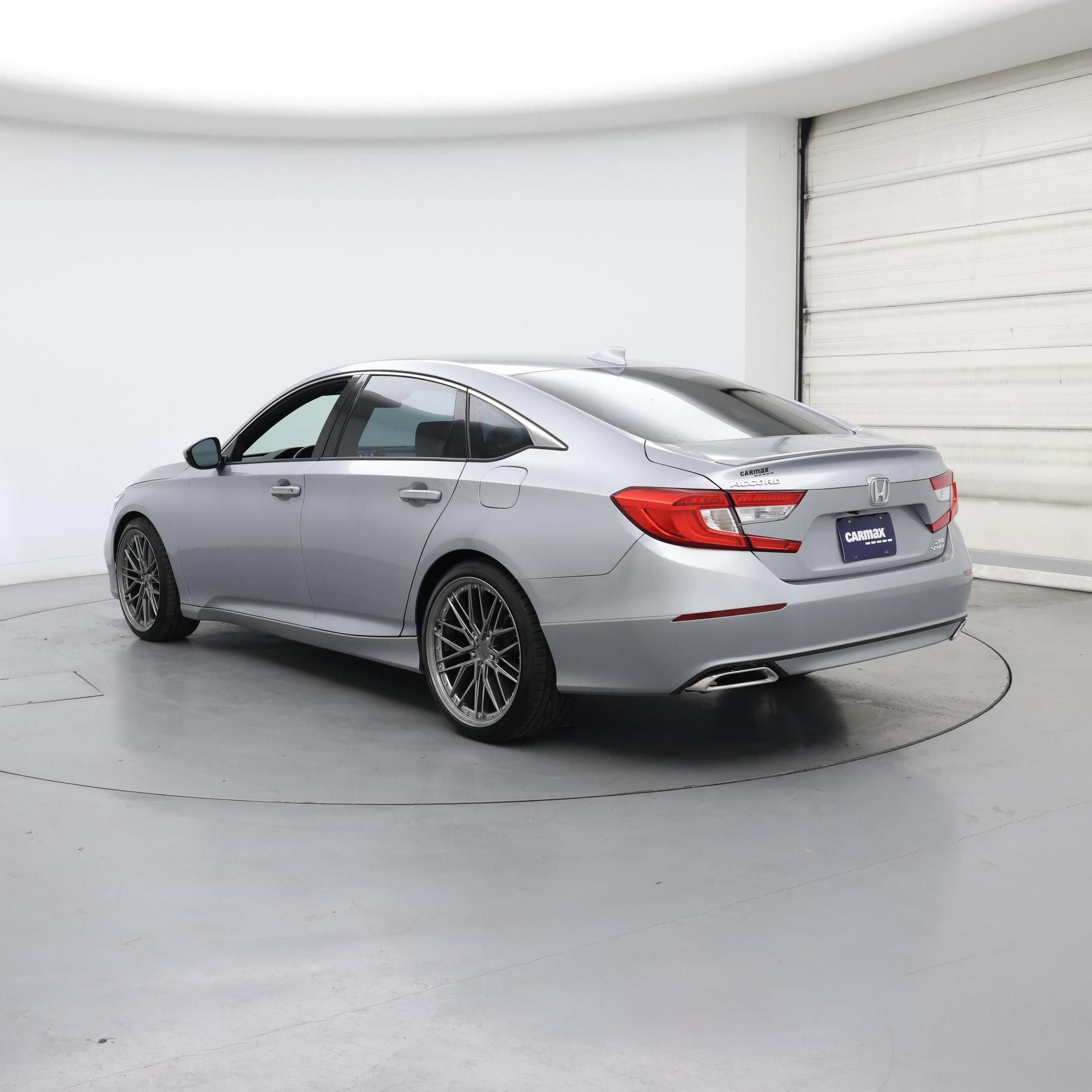Thumbnail: 2018 Honda Accord - 2