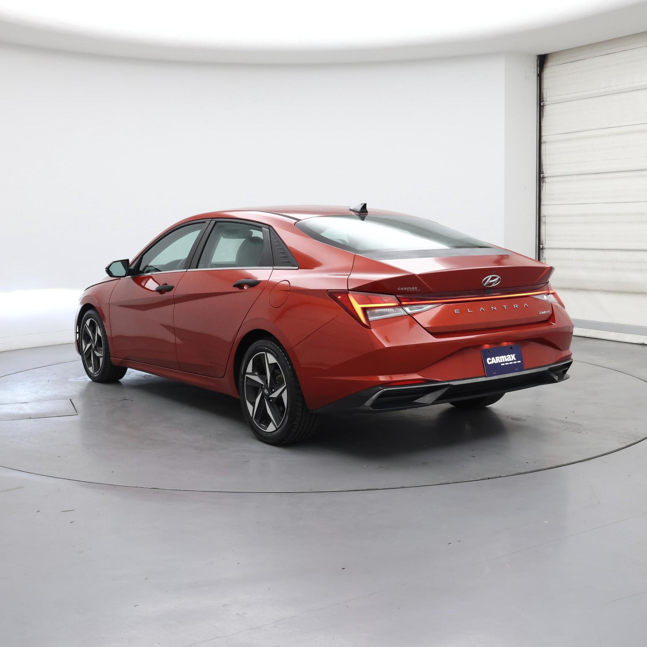 Thumbnail: 2021 Hyundai Elantra - 2