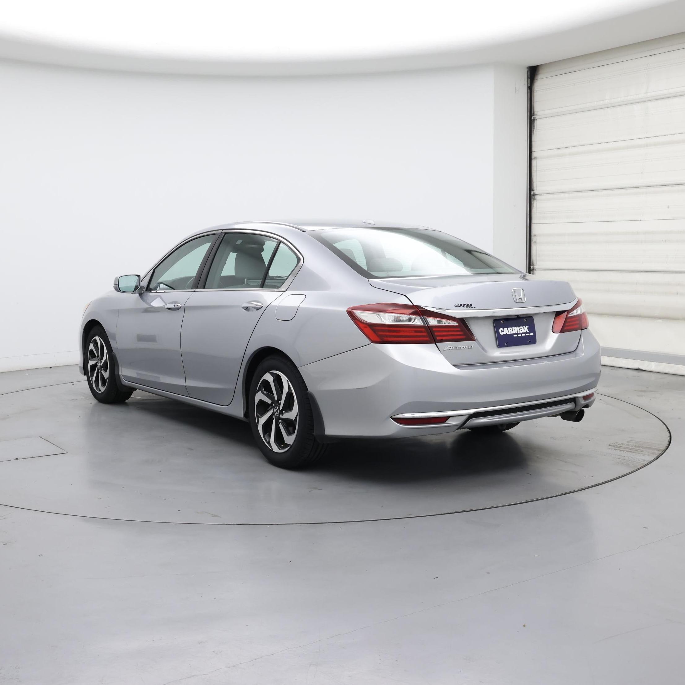 Thumbnail: 2017 Honda Accord - 2