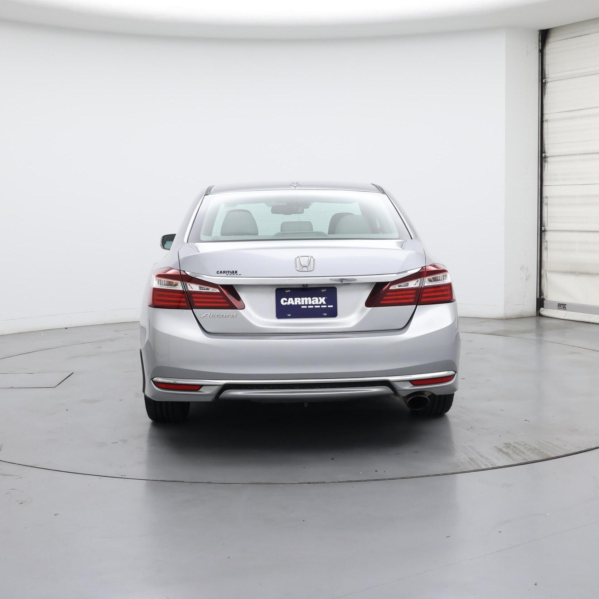 Thumbnail: 2017 Honda Accord - 6
