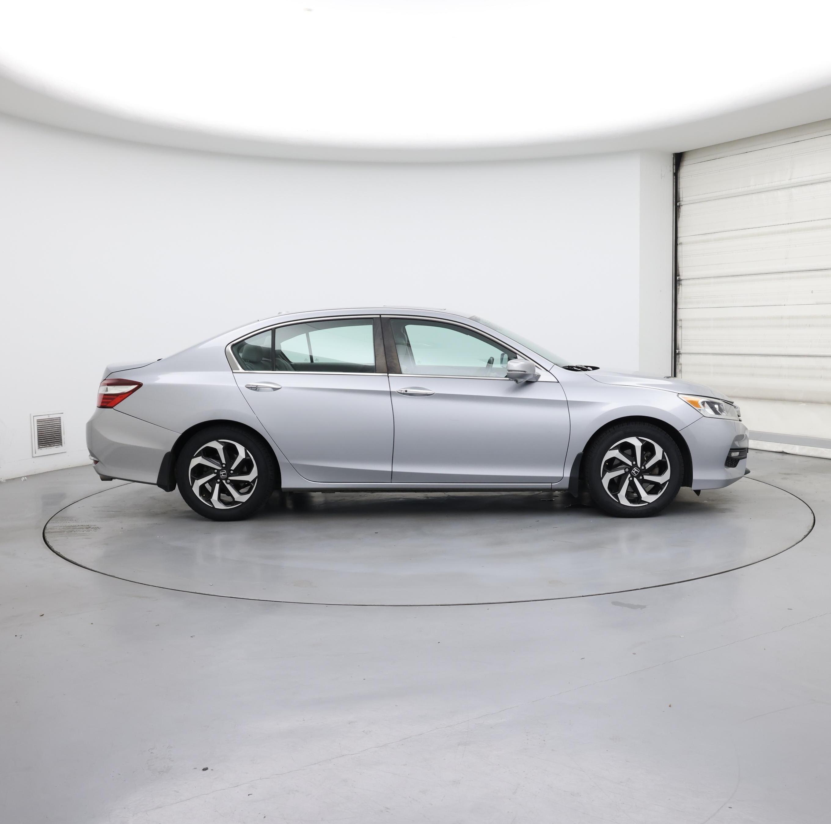 Thumbnail: 2017 Honda Accord - 7