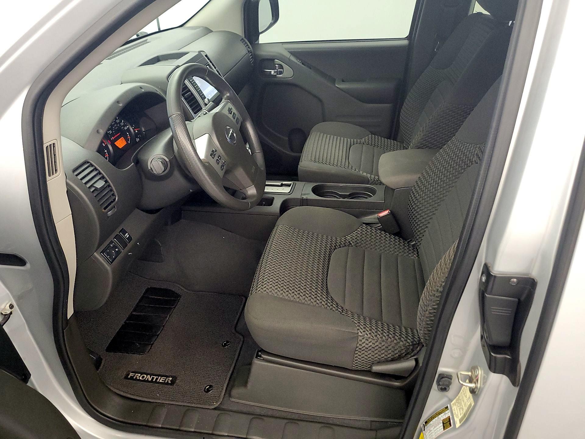 Thumbnail: 2019 Nissan Frontier - 11
