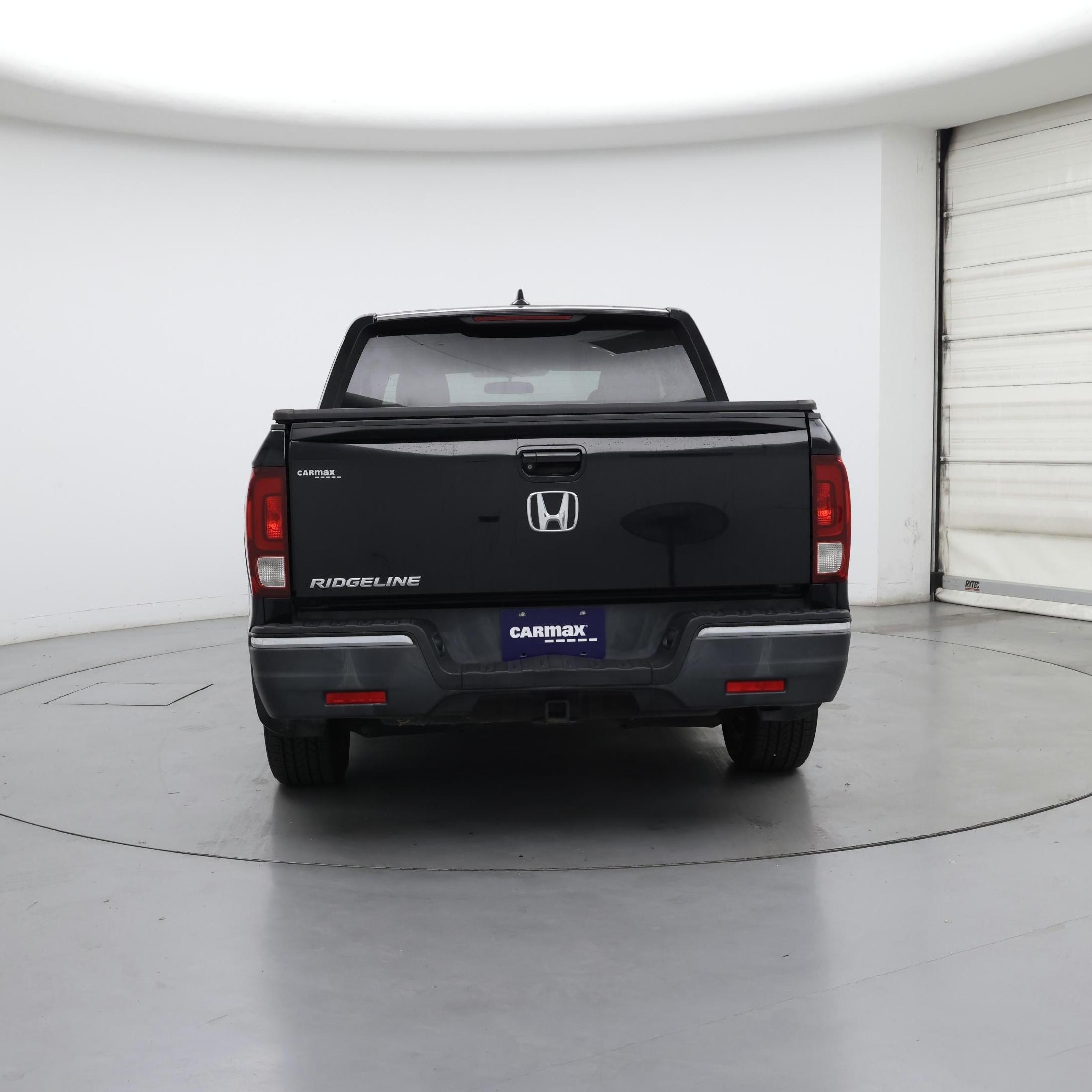Thumbnail: 2017 Honda Ridgeline - 6
