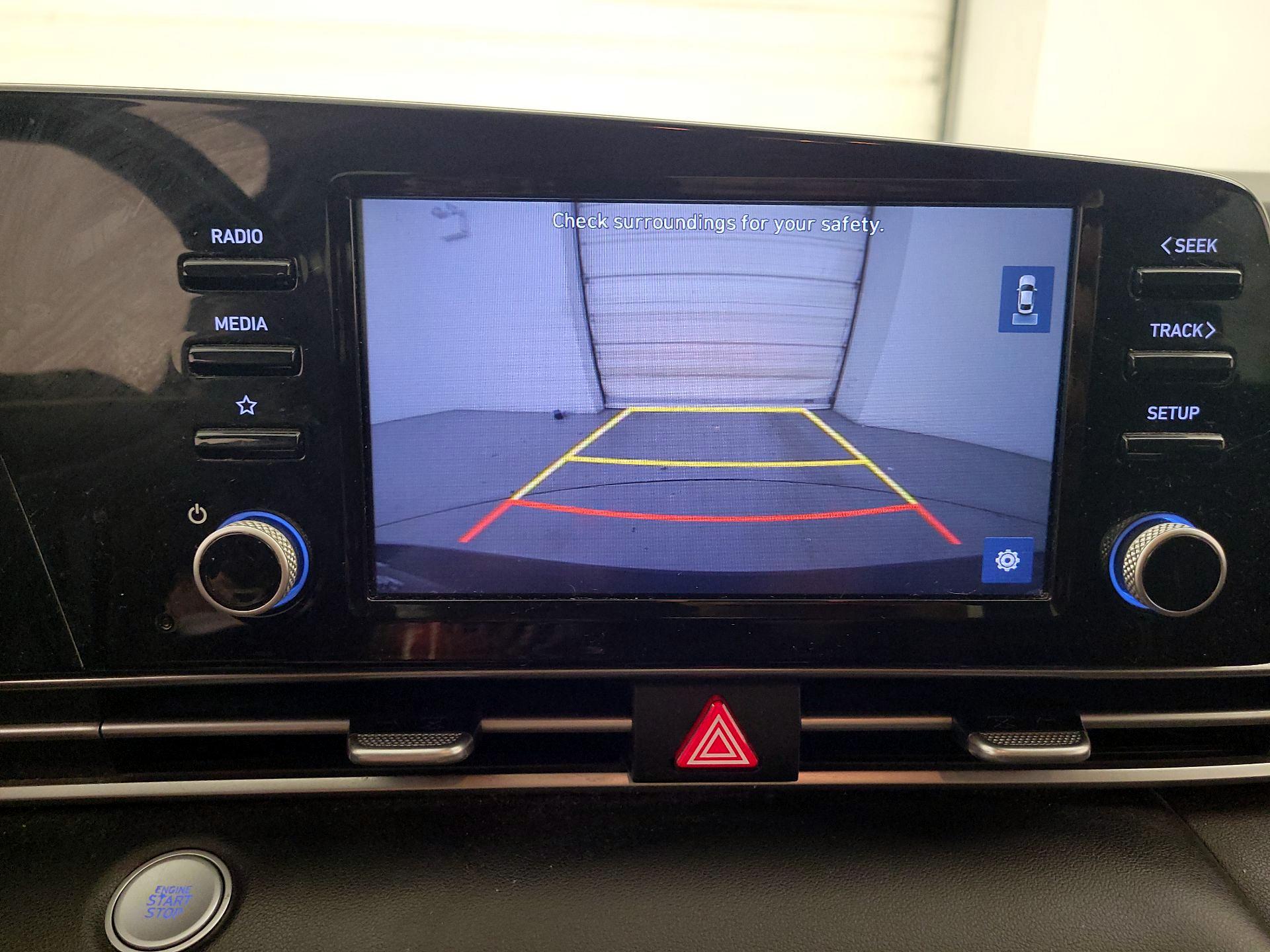 Thumbnail: 2021 Hyundai Elantra - 14