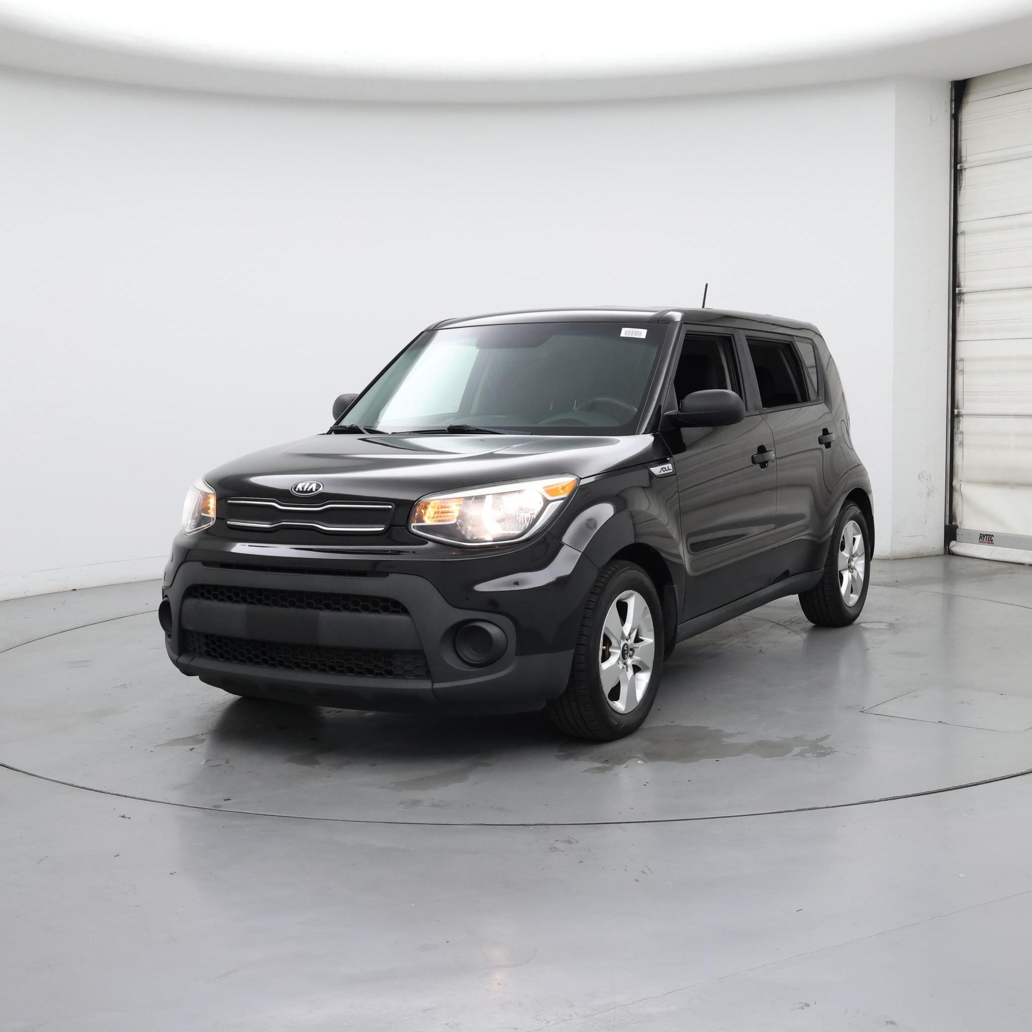 Thumbnail: 2017 Kia Soul - 4