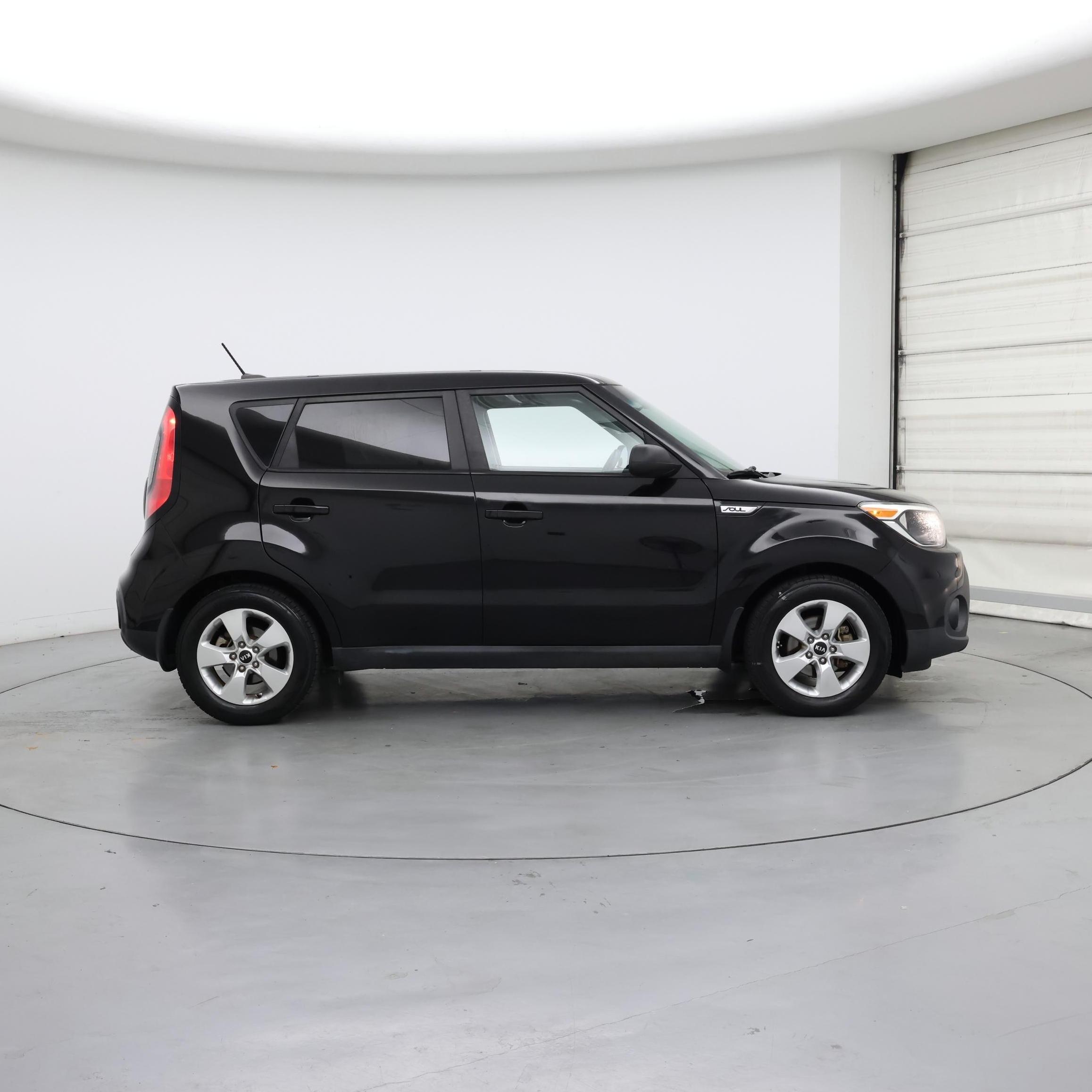 Thumbnail: 2017 Kia Soul - 7
