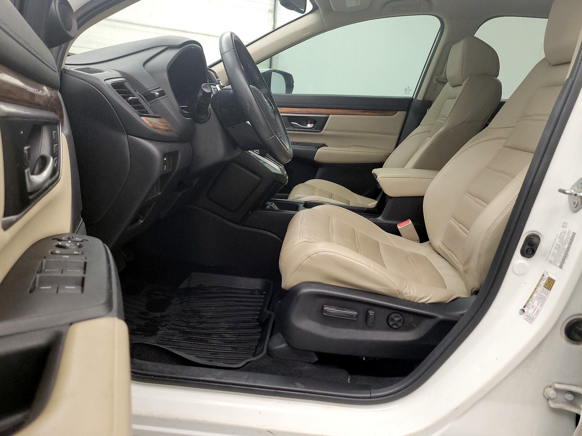 Thumbnail: 2018 Honda CR-V - 11