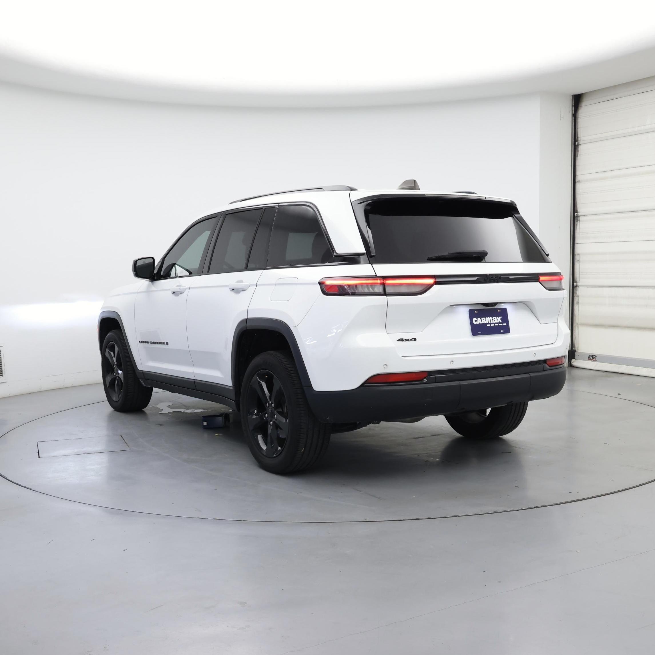 Thumbnail: 2023 Jeep Grand Cherokee - 2