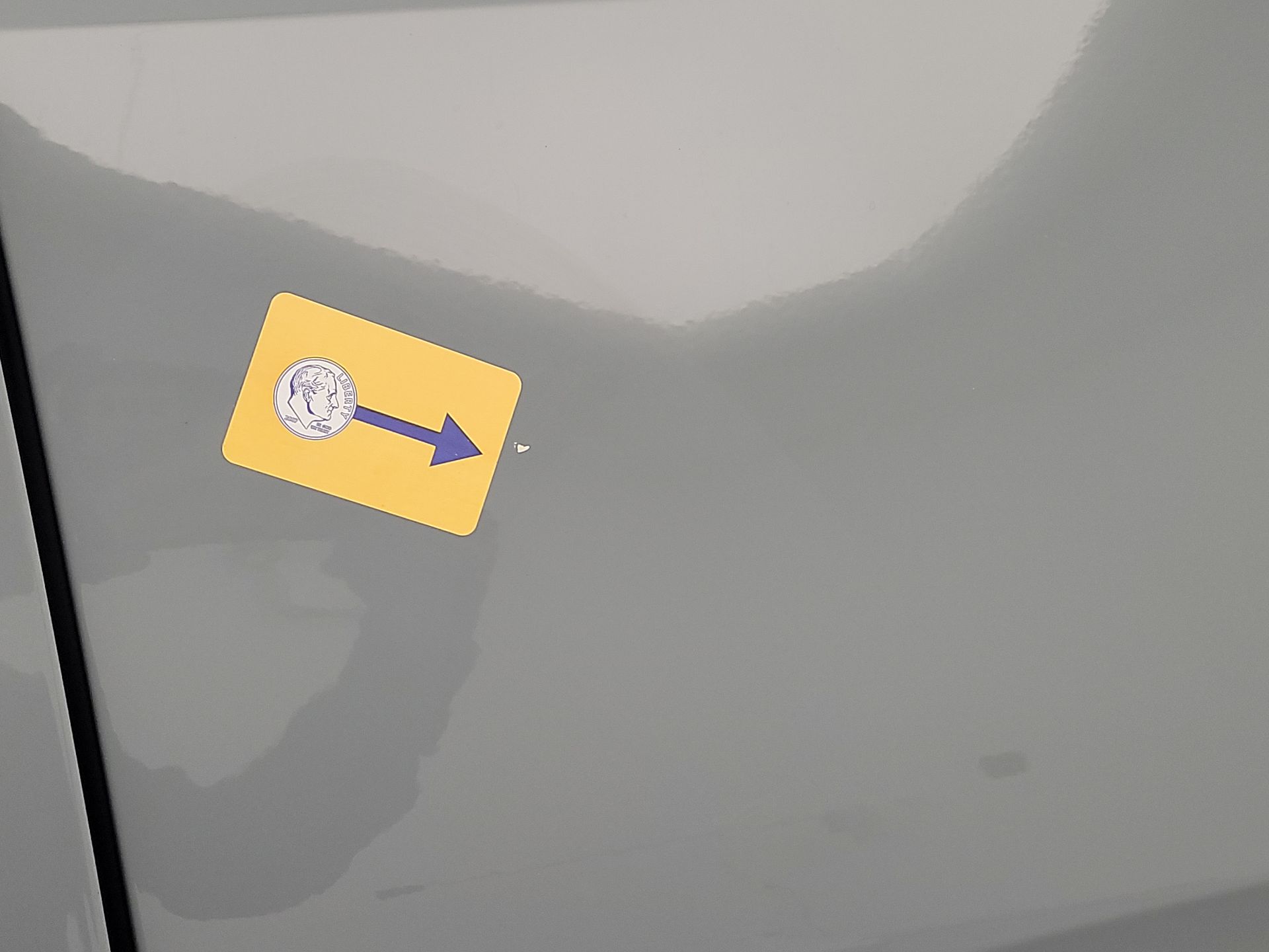 Thumbnail: 2024 Rivian R1S - 19