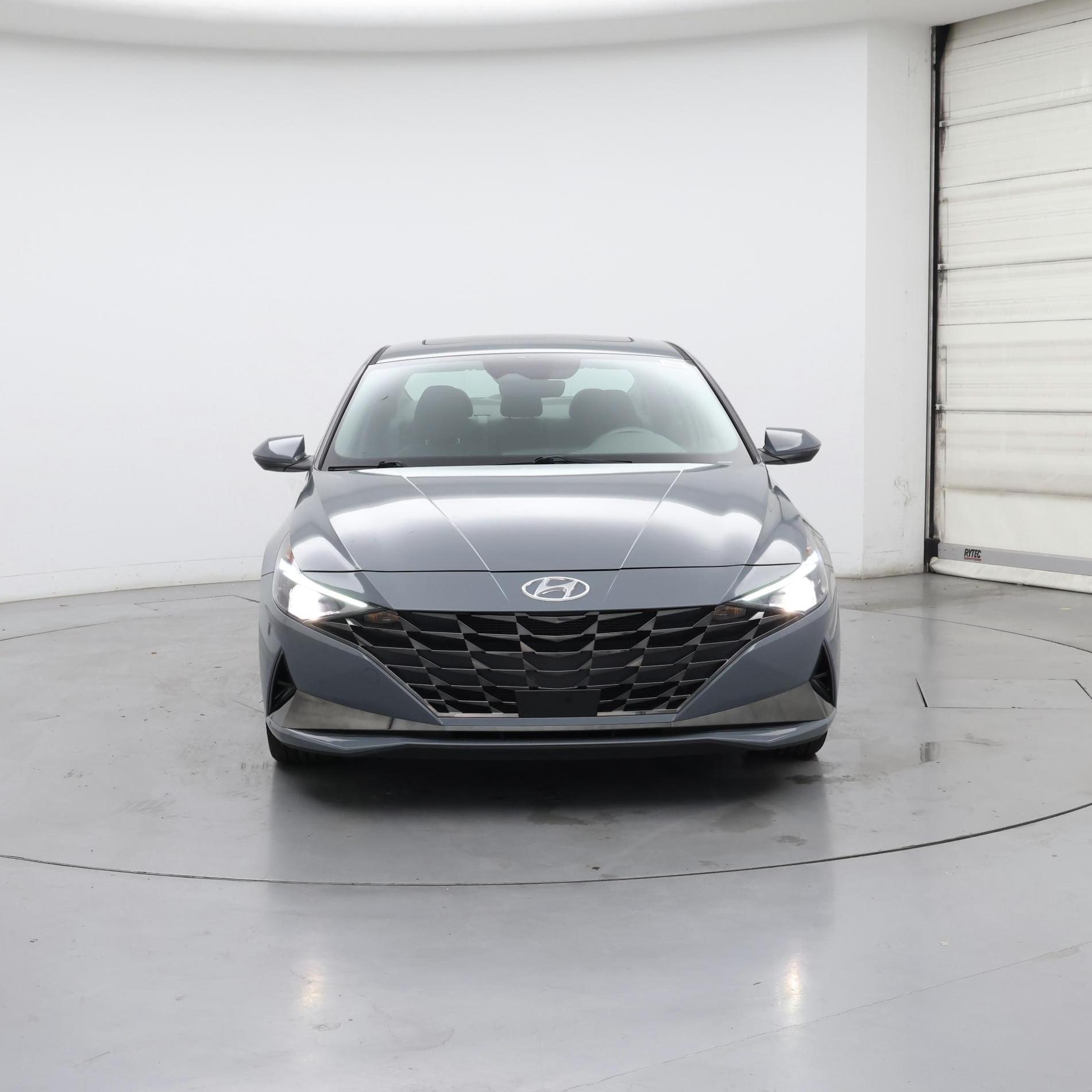 Thumbnail: 2022 Hyundai Elantra - 5