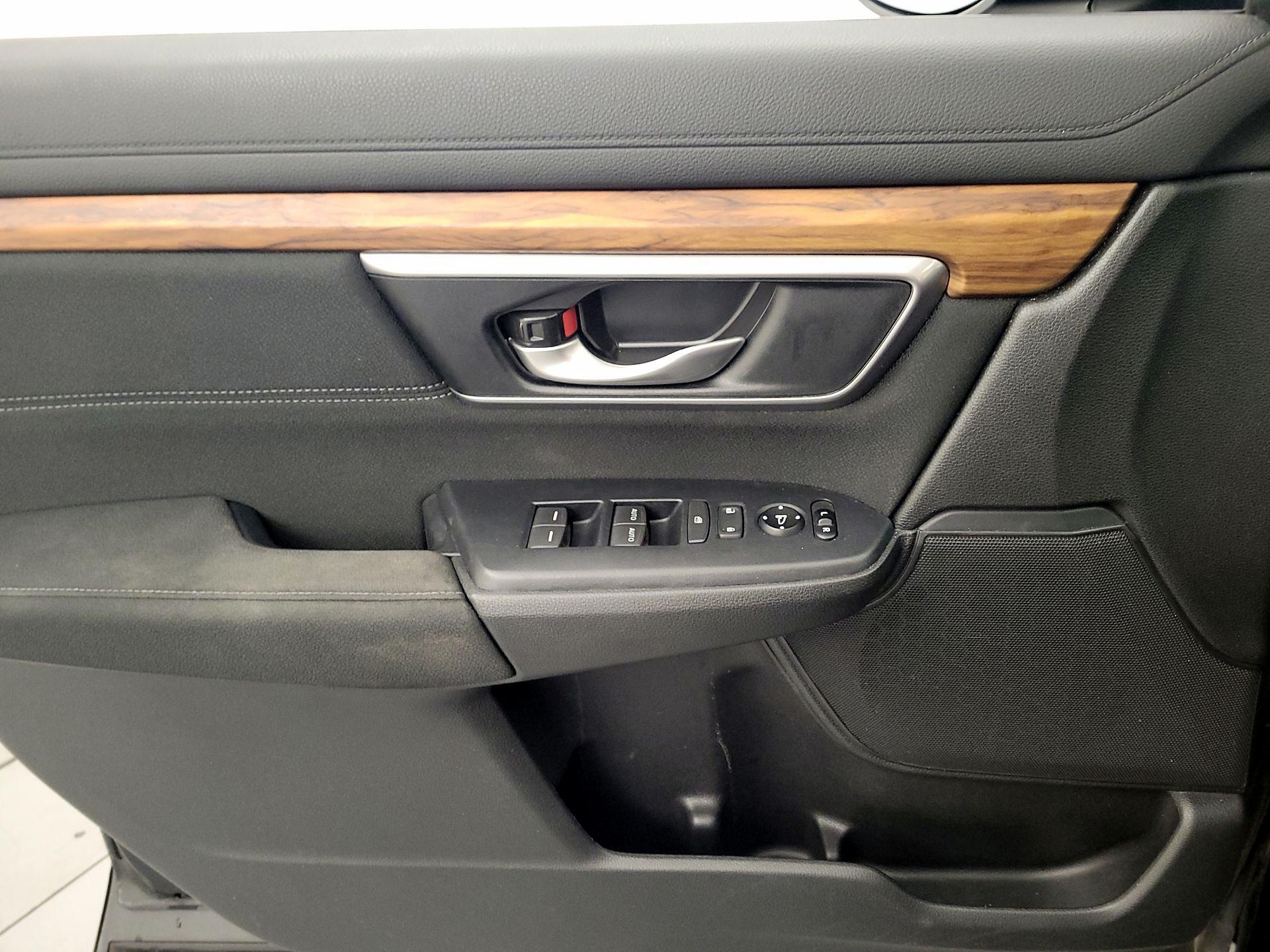 Thumbnail: 2019 Honda CR-V - 12