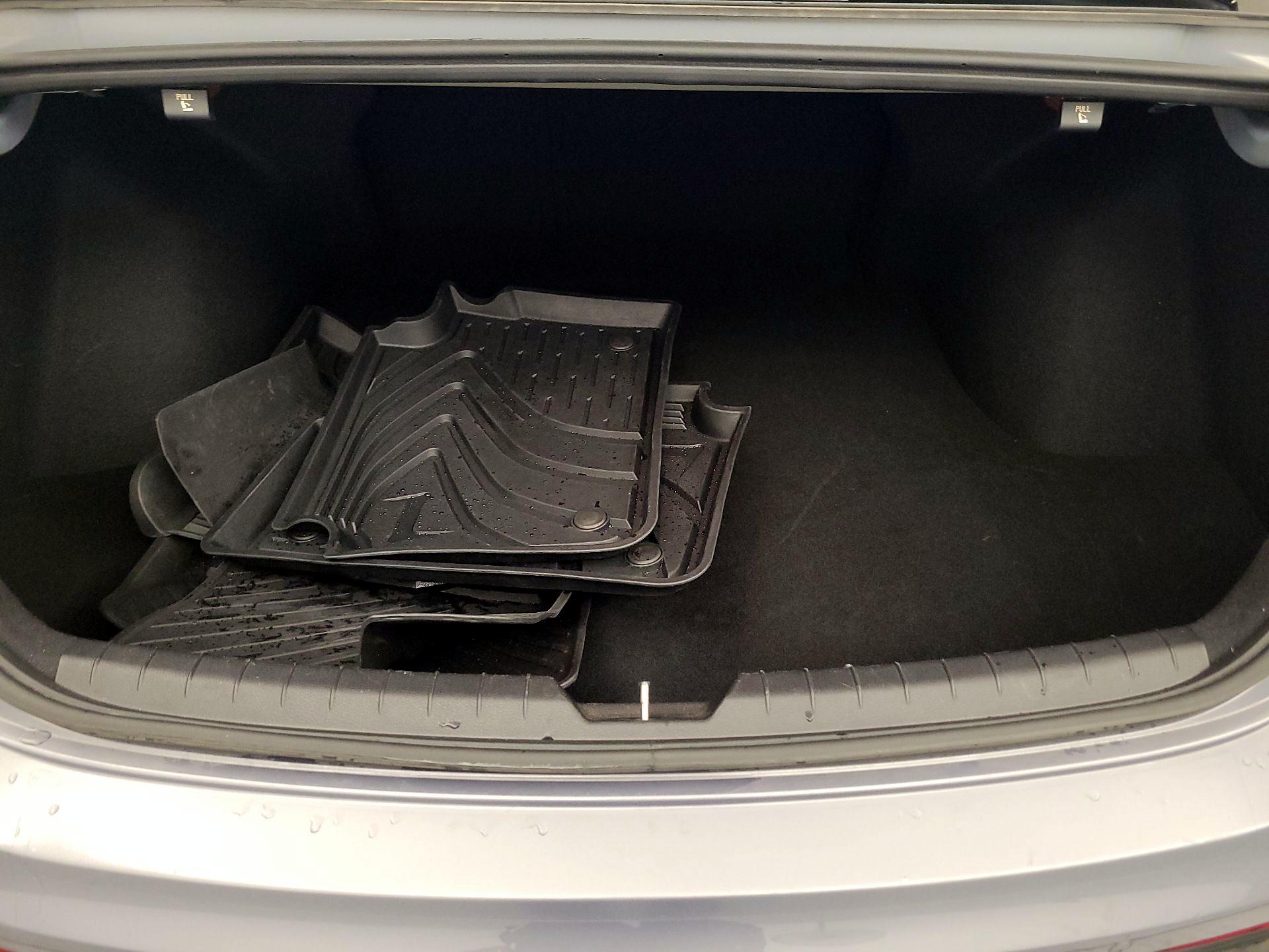 Thumbnail: 2023 Kia K5 - 16