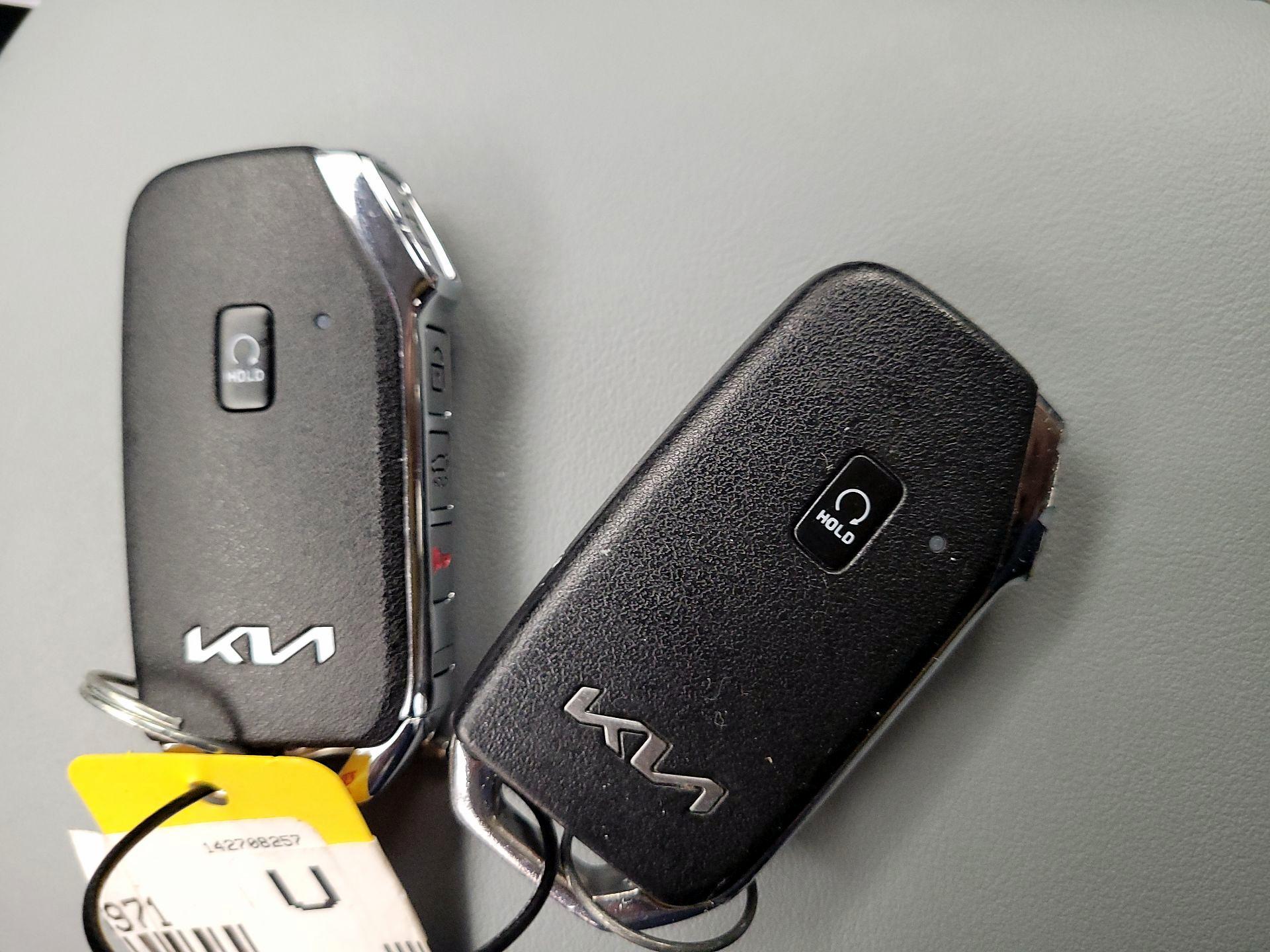 Thumbnail: 2023 Kia K5 - 18