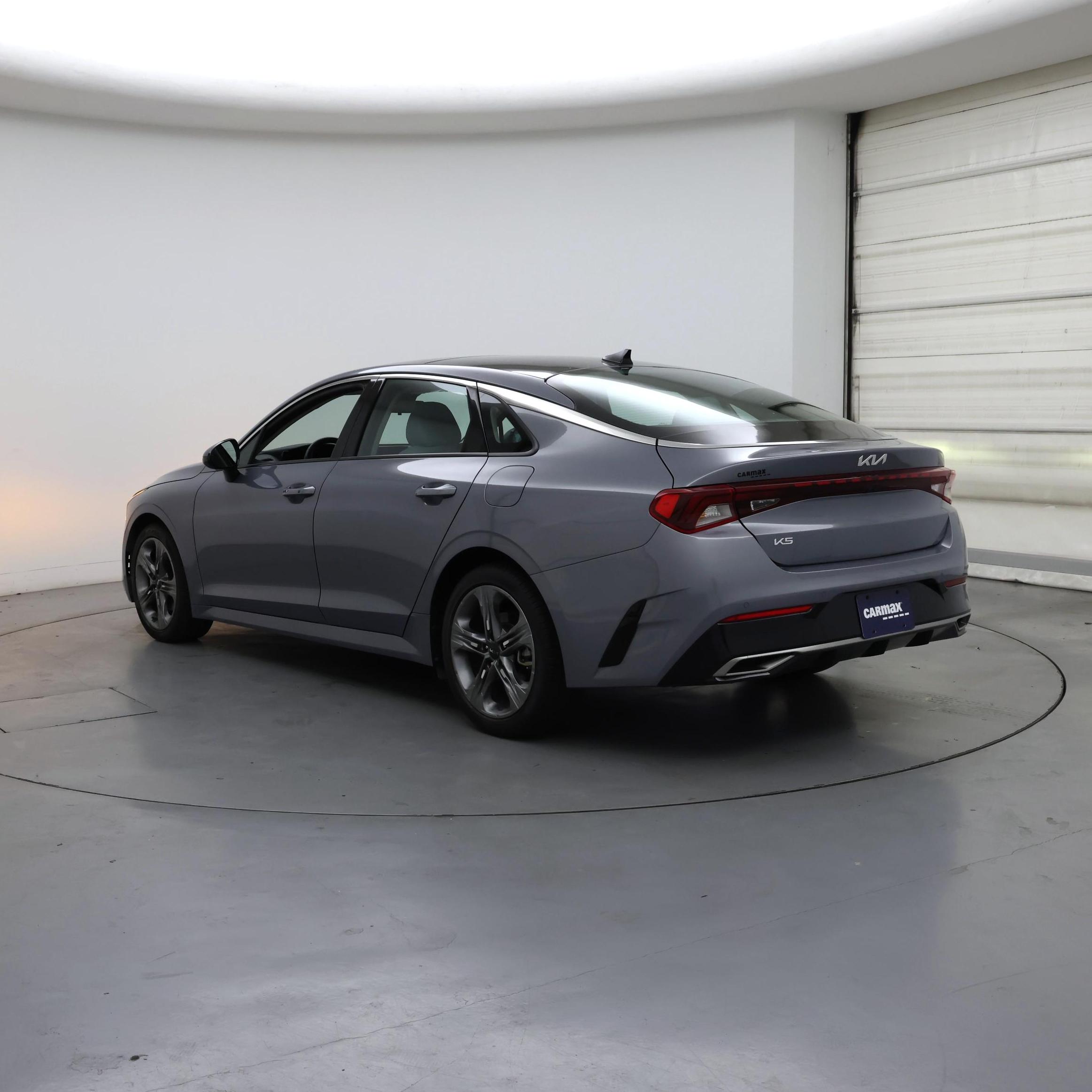 Thumbnail: 2023 Kia K5 - 2