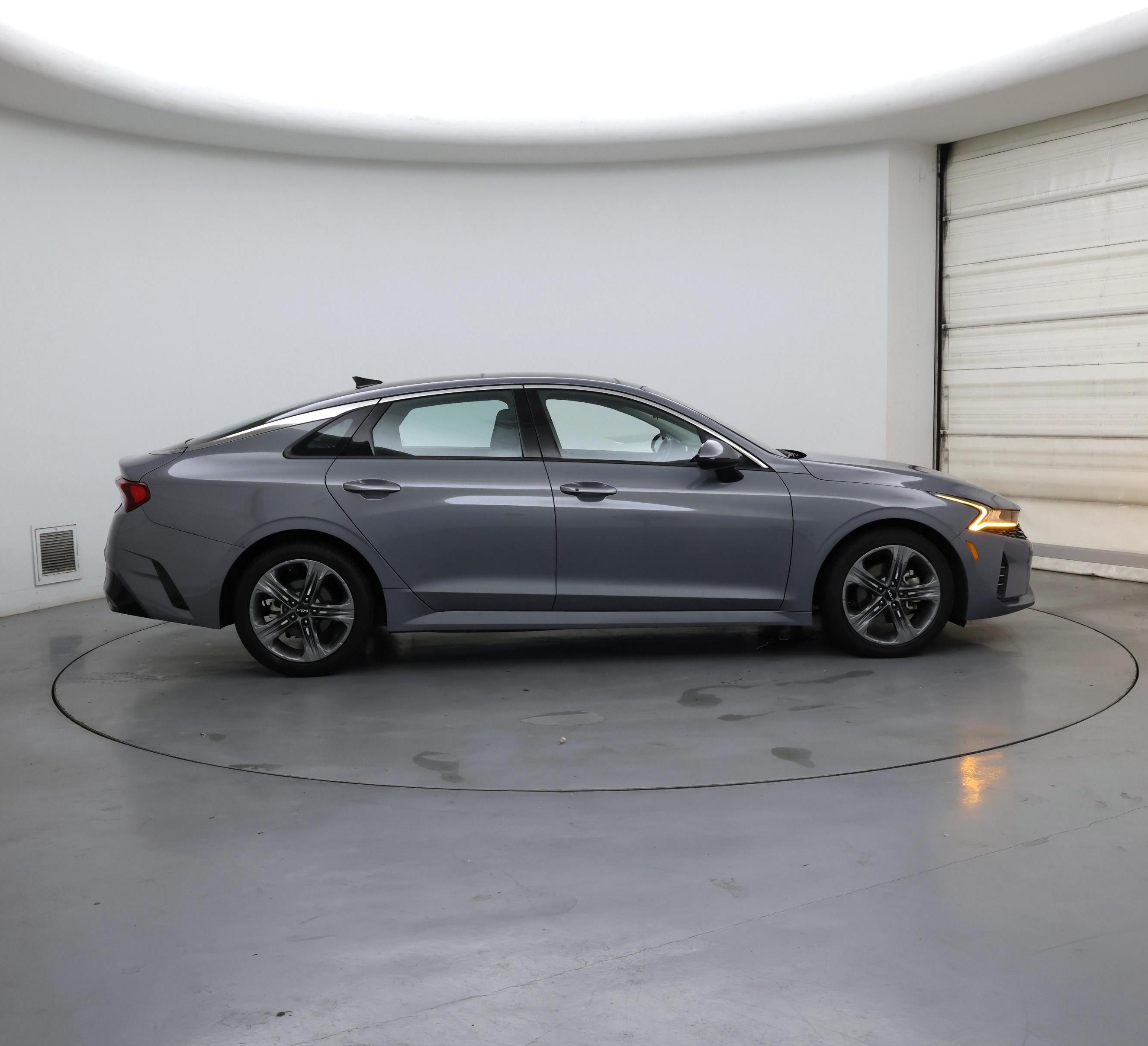 Thumbnail: 2023 Kia K5 - 7