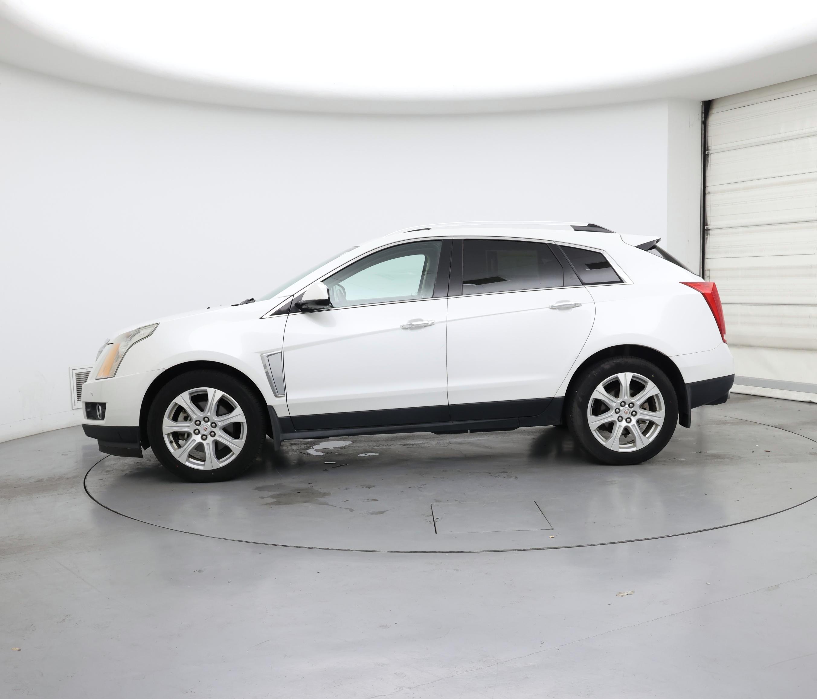 Thumbnail: 2015 Cadillac SRX - 3