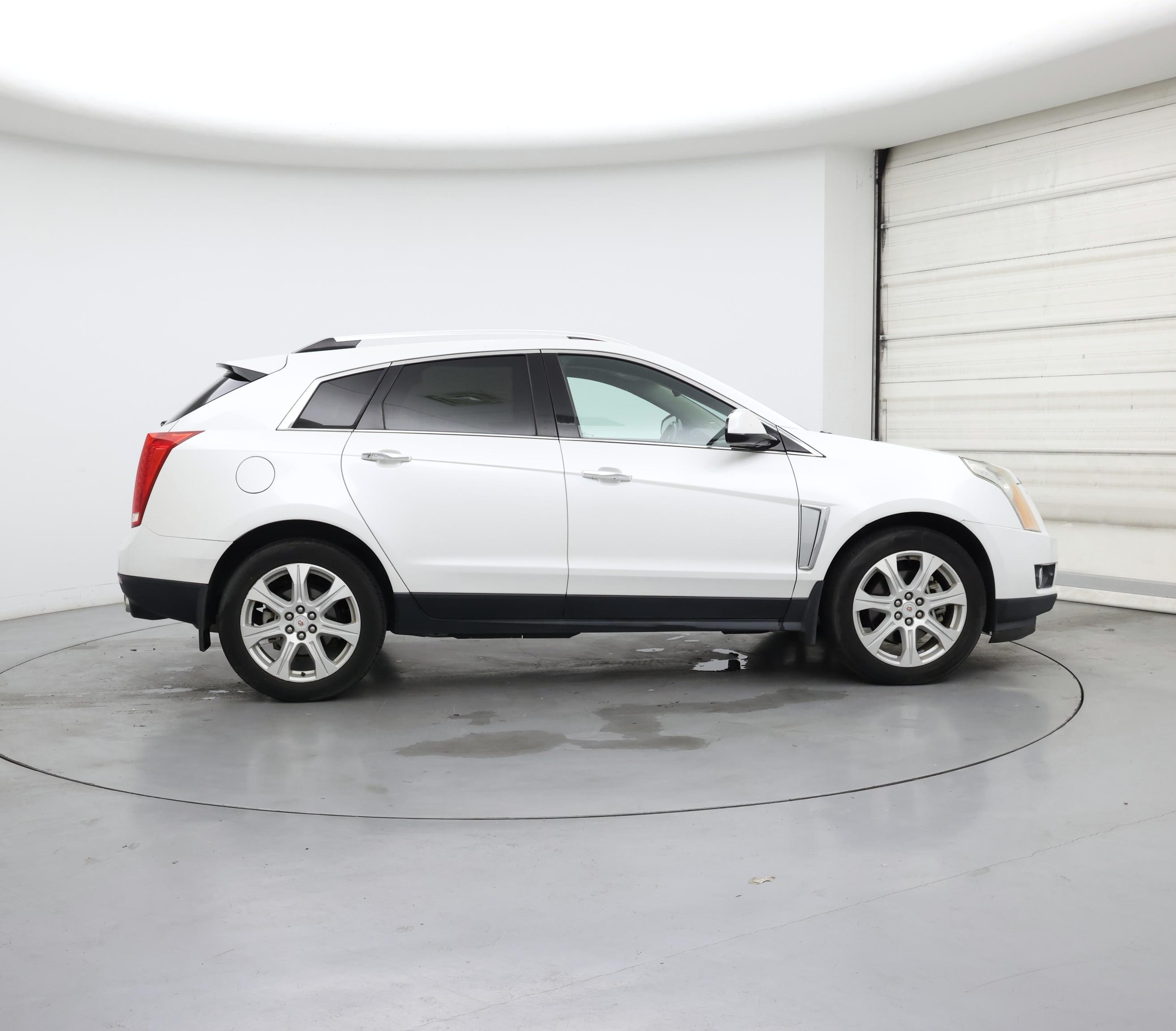 Thumbnail: 2015 Cadillac SRX - 7