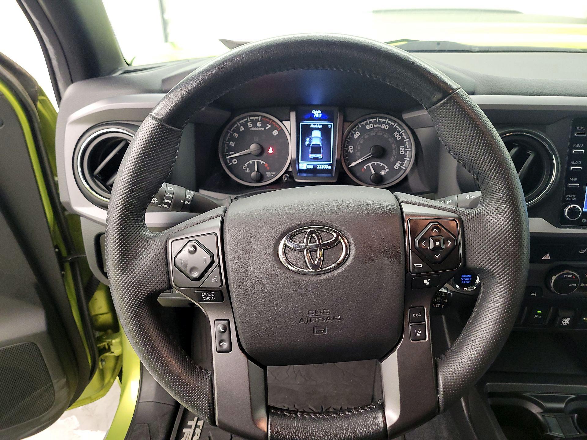 Thumbnail: 2022 Toyota Tacoma - 10