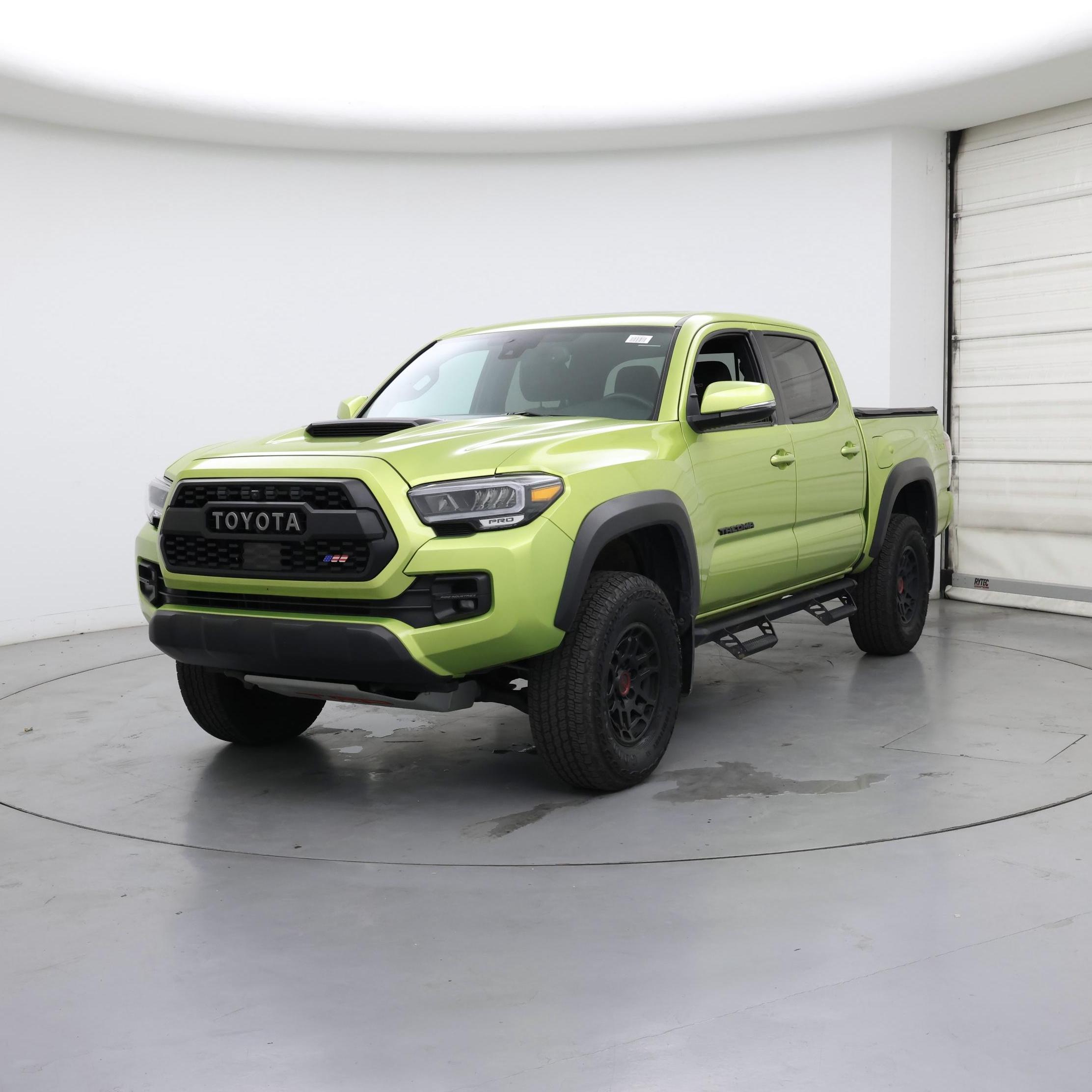 Thumbnail: 2022 Toyota Tacoma - 4