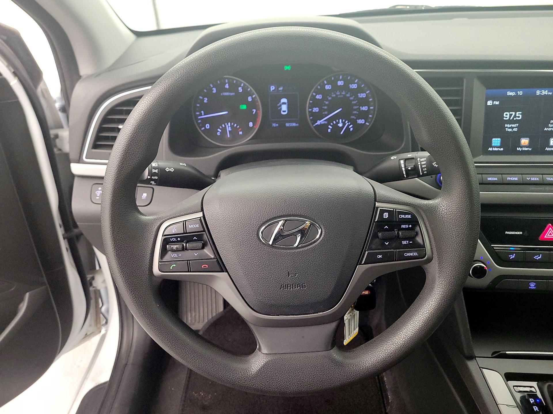 Thumbnail: 2018 Hyundai Elantra - 10