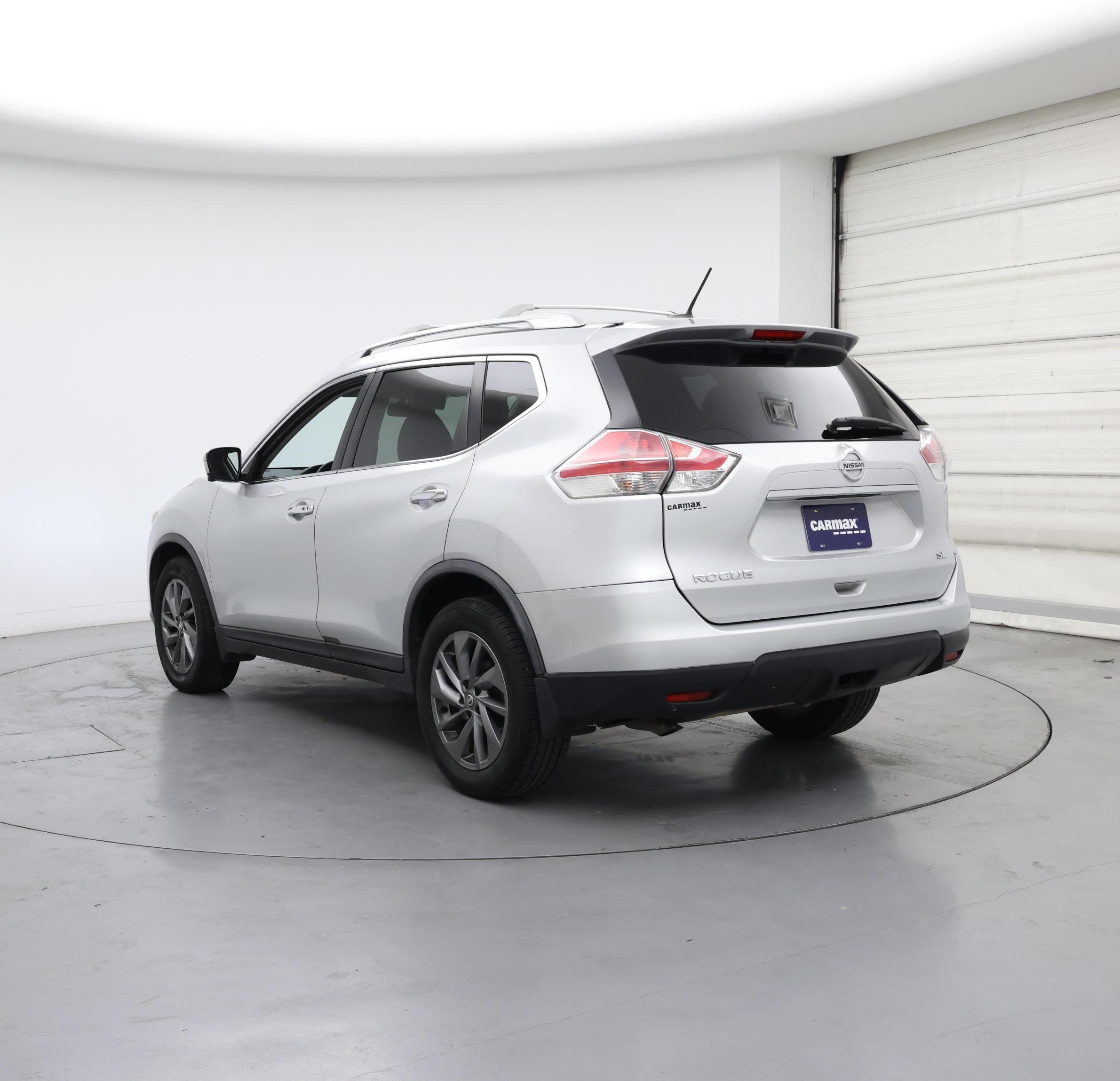 Thumbnail: 2016 Nissan Rogue - 2