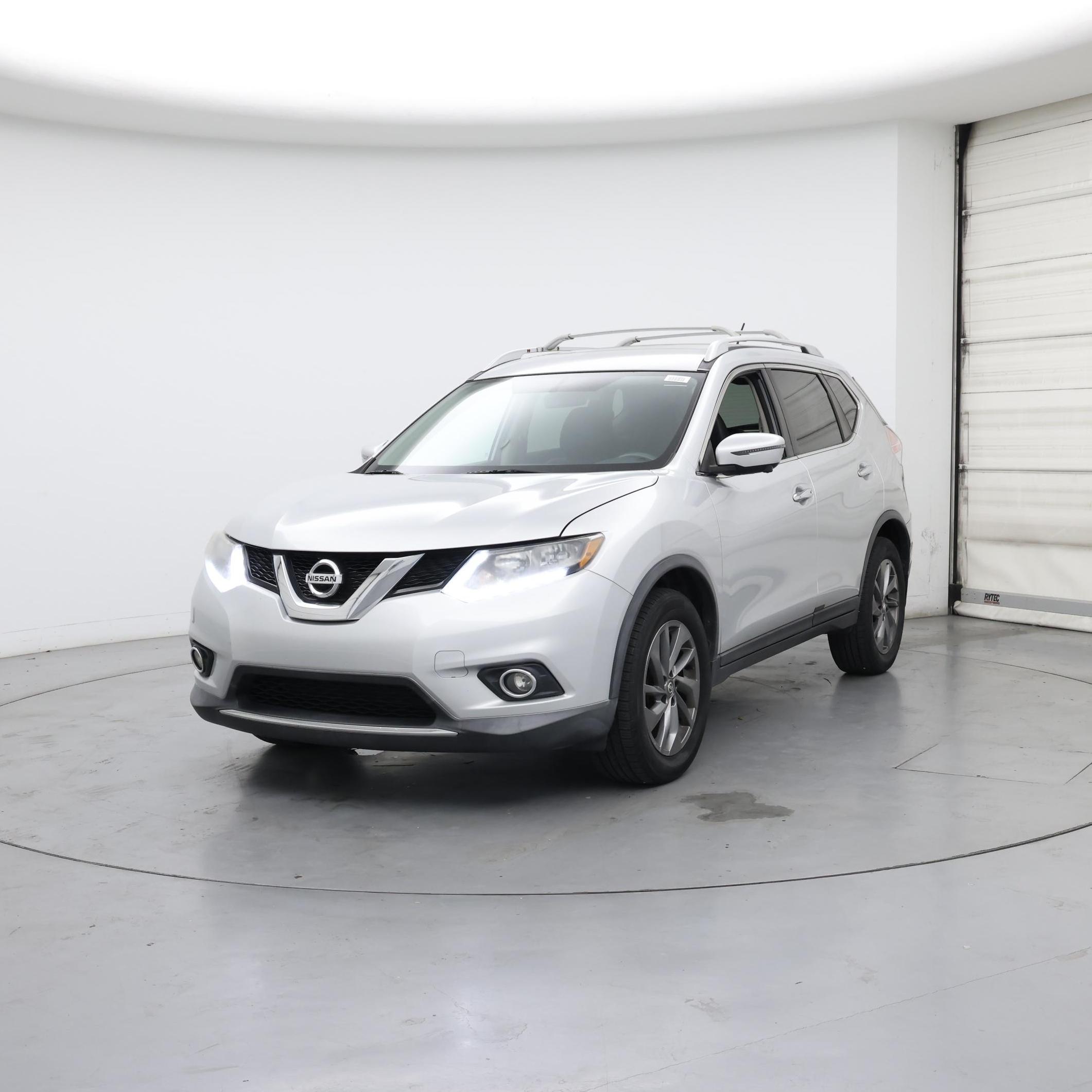 Thumbnail: 2016 Nissan Rogue - 4
