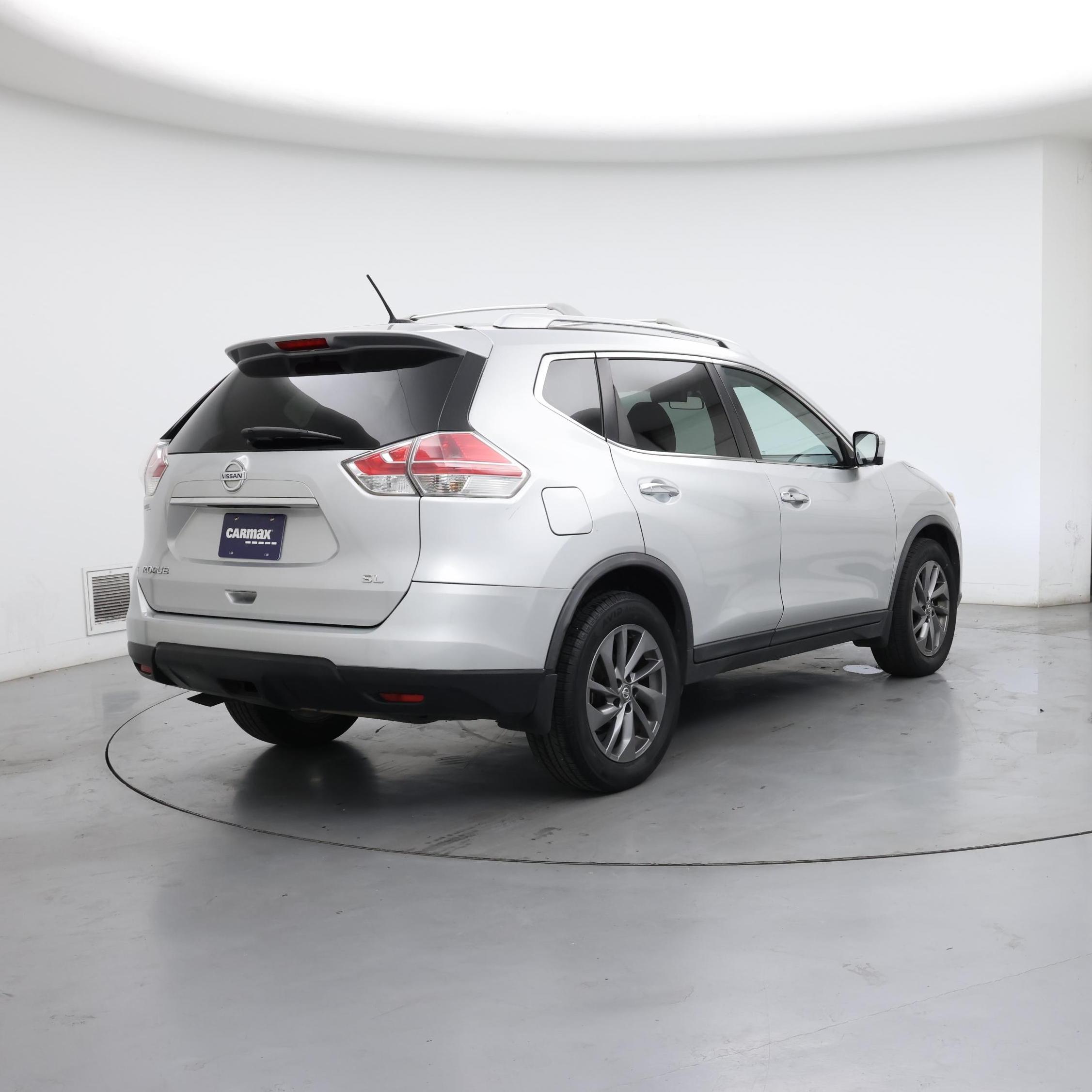 Thumbnail: 2016 Nissan Rogue - 8