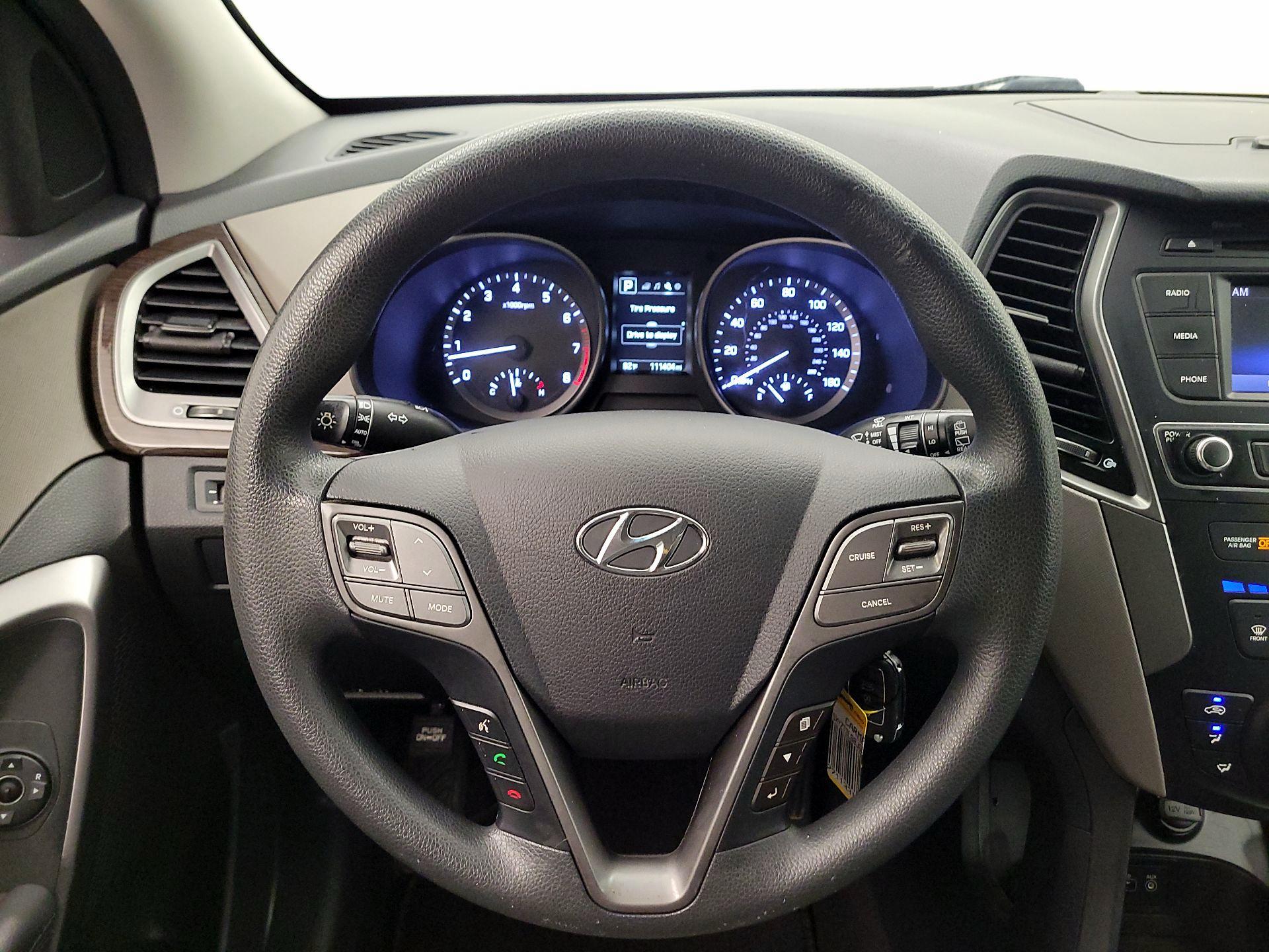 Thumbnail: 2018 Hyundai Santa Fe - 10